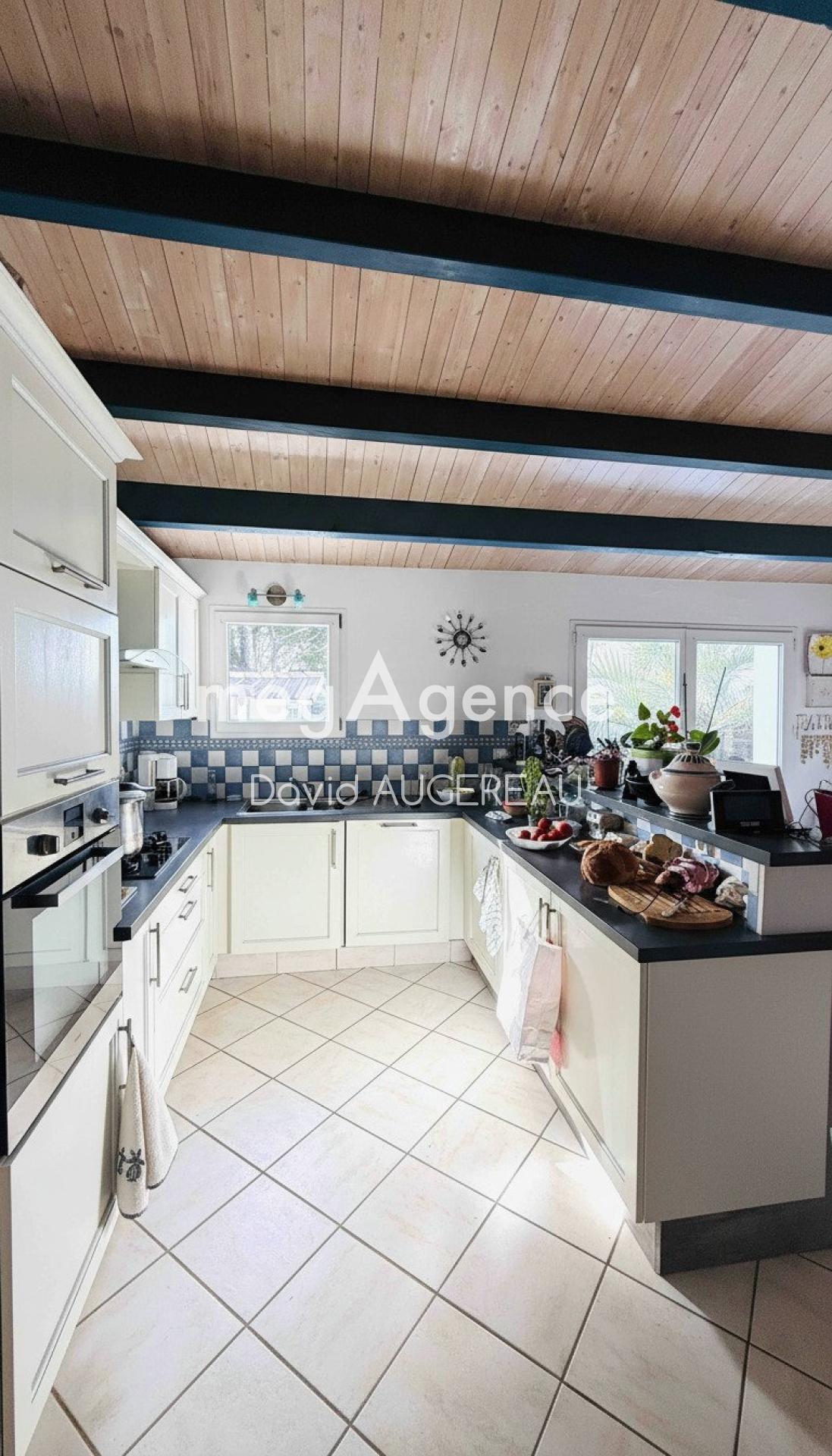 Miniature photo - 16 / 17