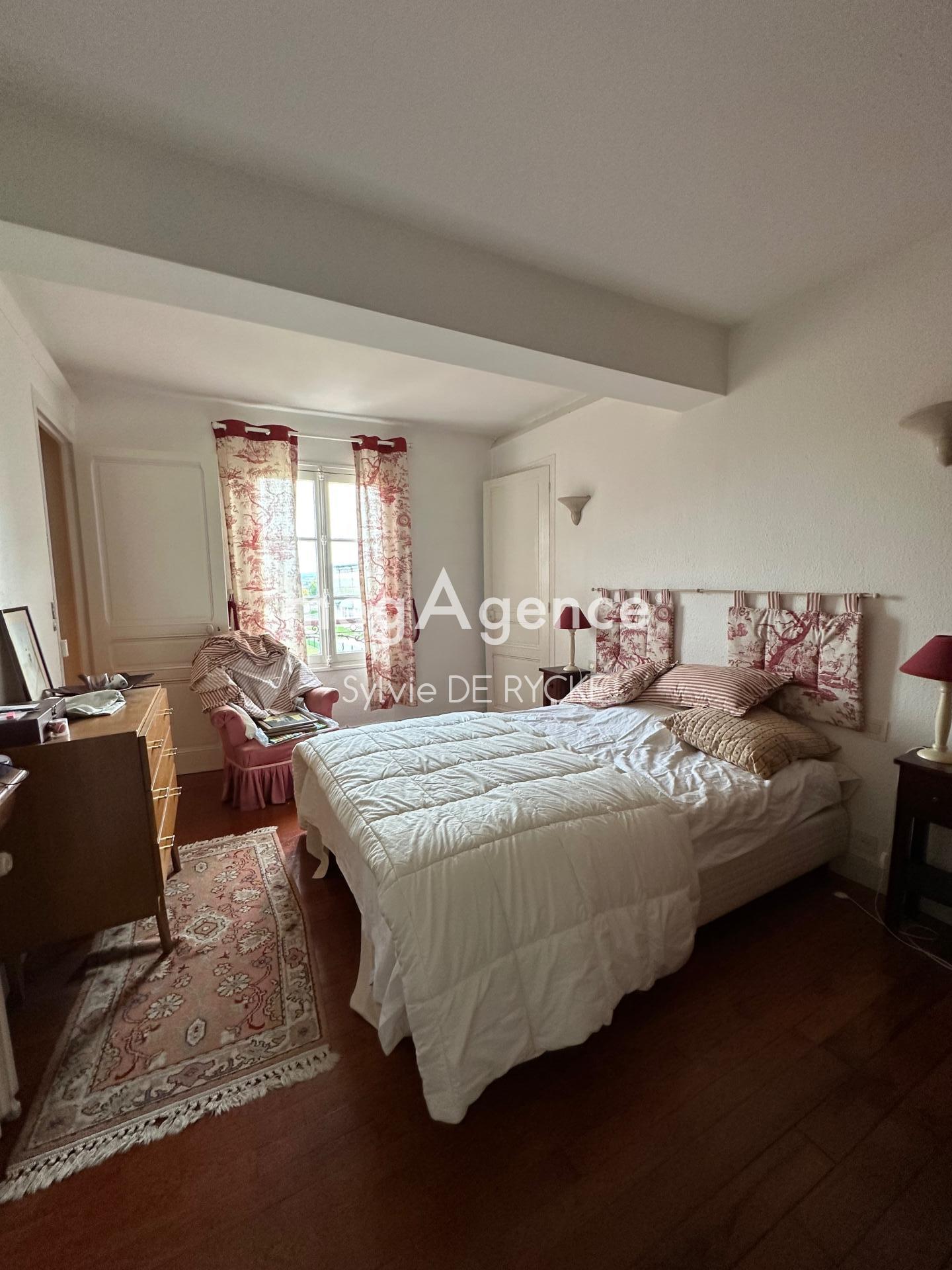 Miniature photo - 8 / 20