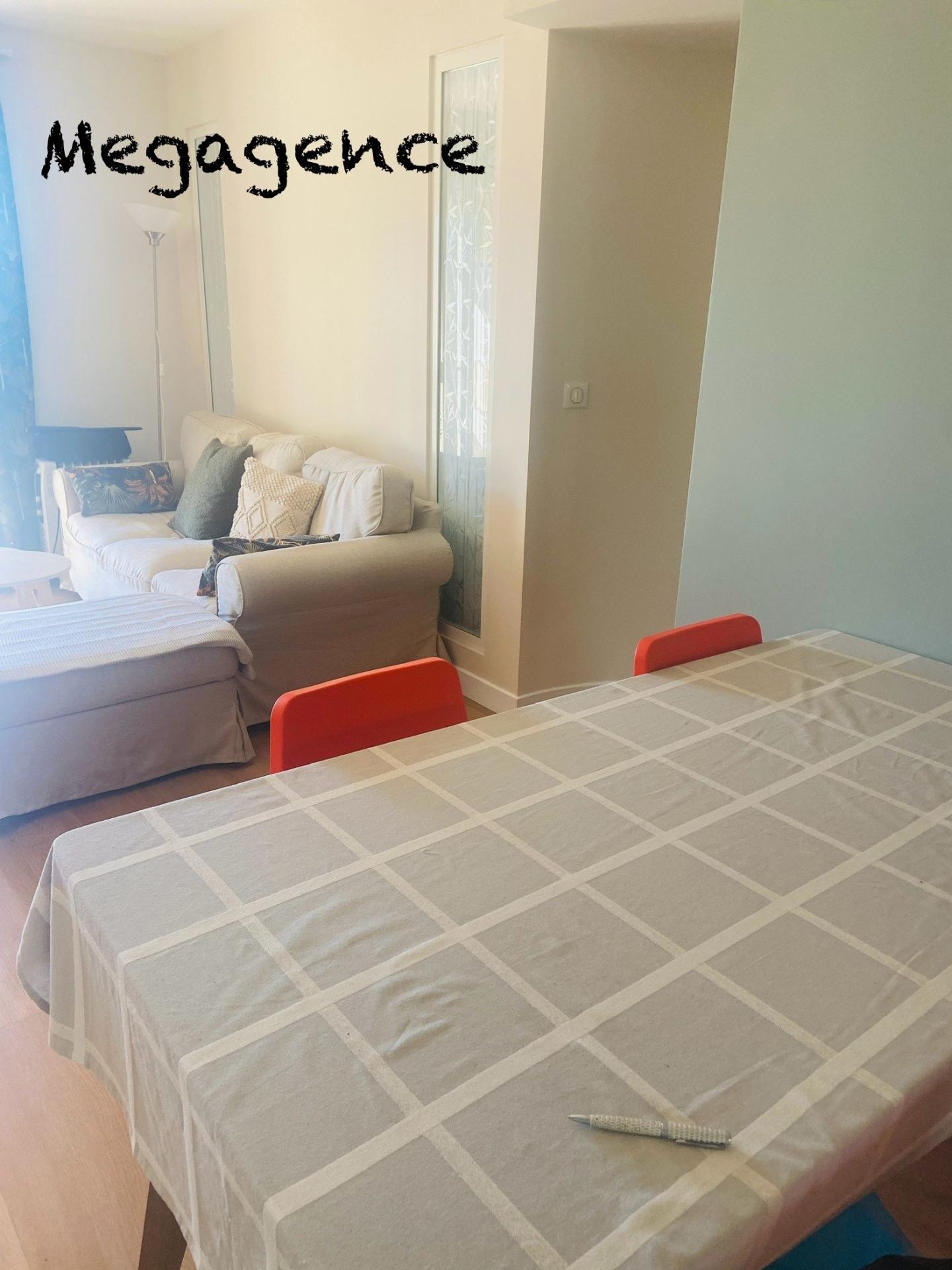 Miniature photo - 15 / 20