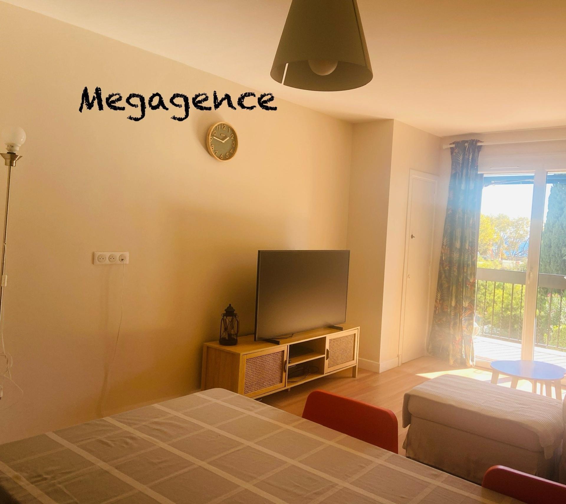 Miniature photo - 11 / 20