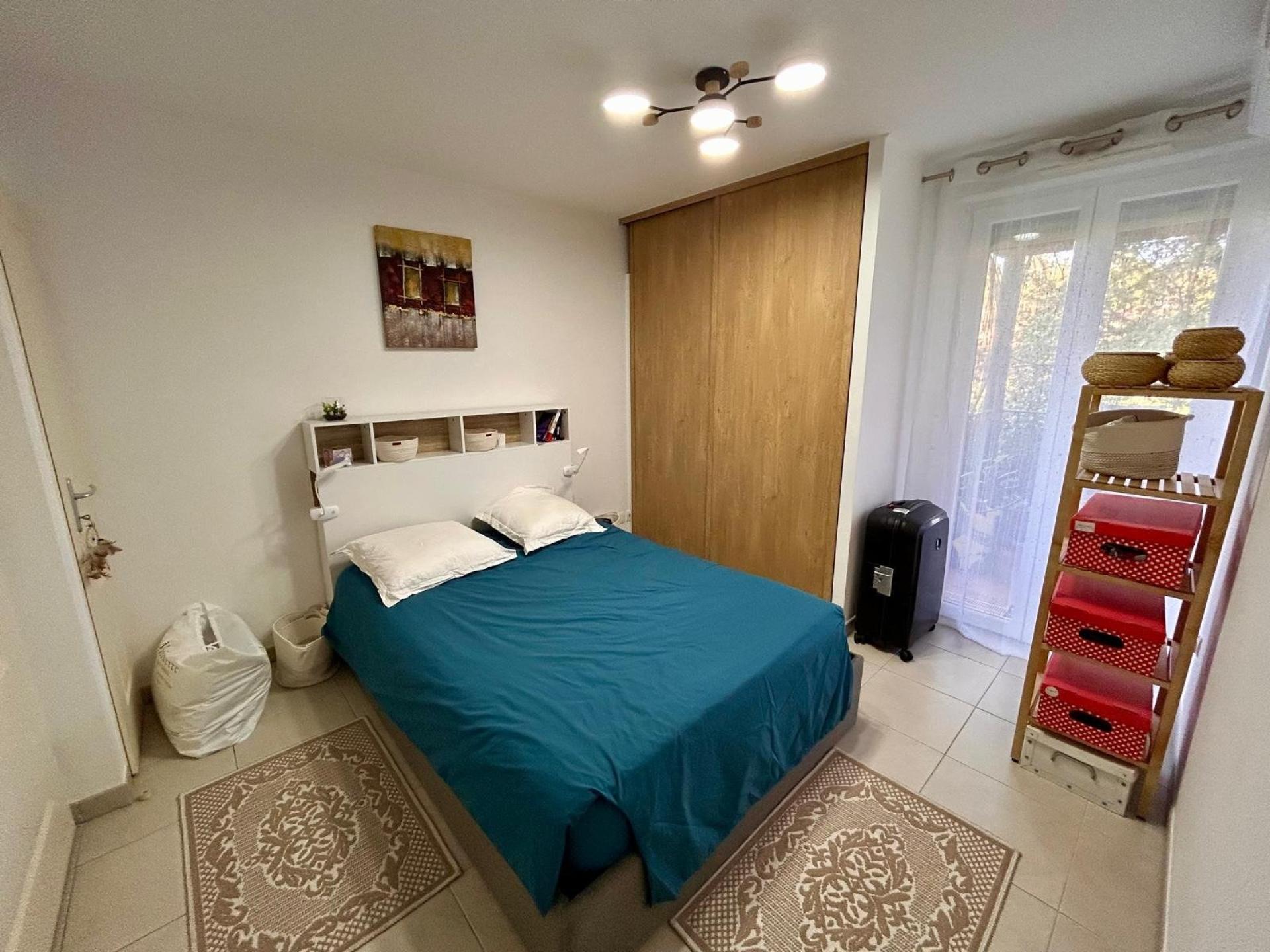 Miniature photo - 5 / 6