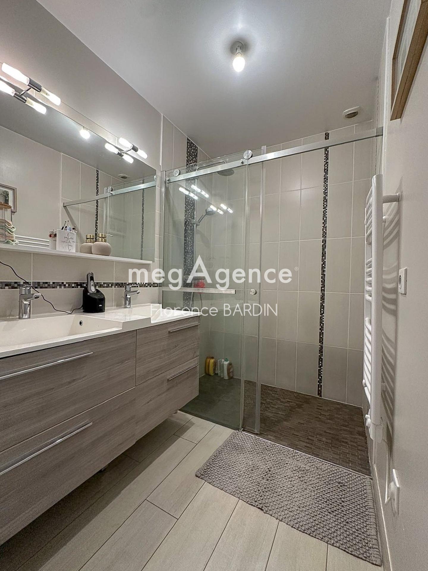 Miniature photo - 5 / 11