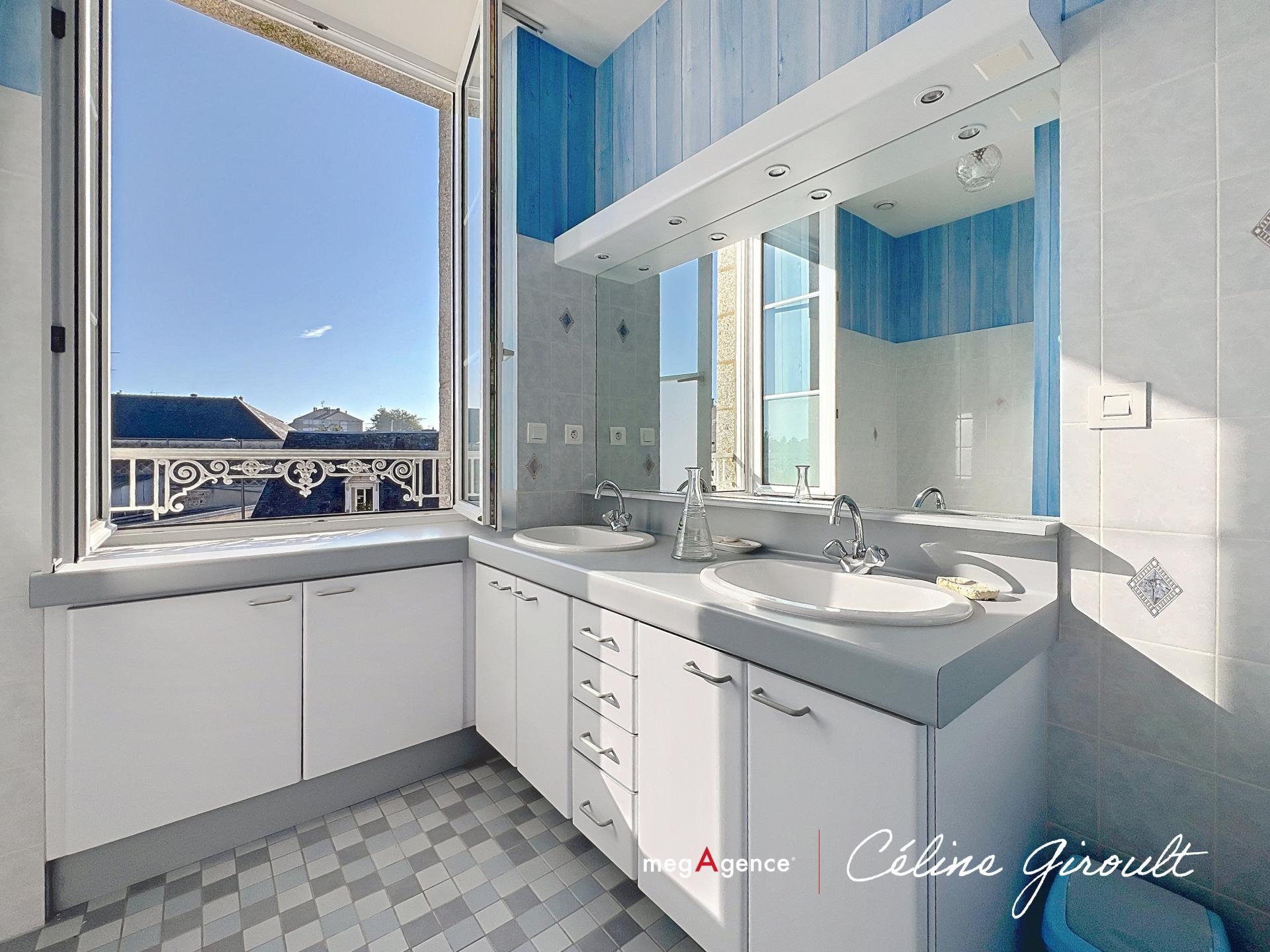 Miniature photo - 6 / 16