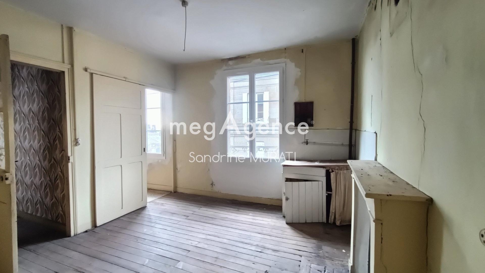 Miniature photo - 2 / 14