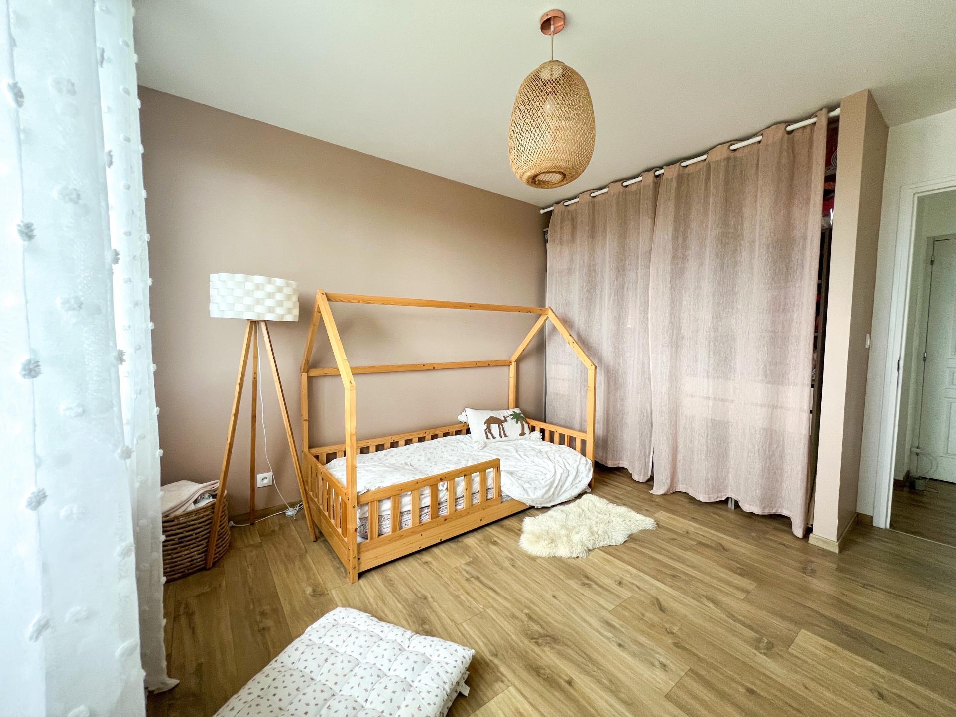 Miniature photo - 8 / 17