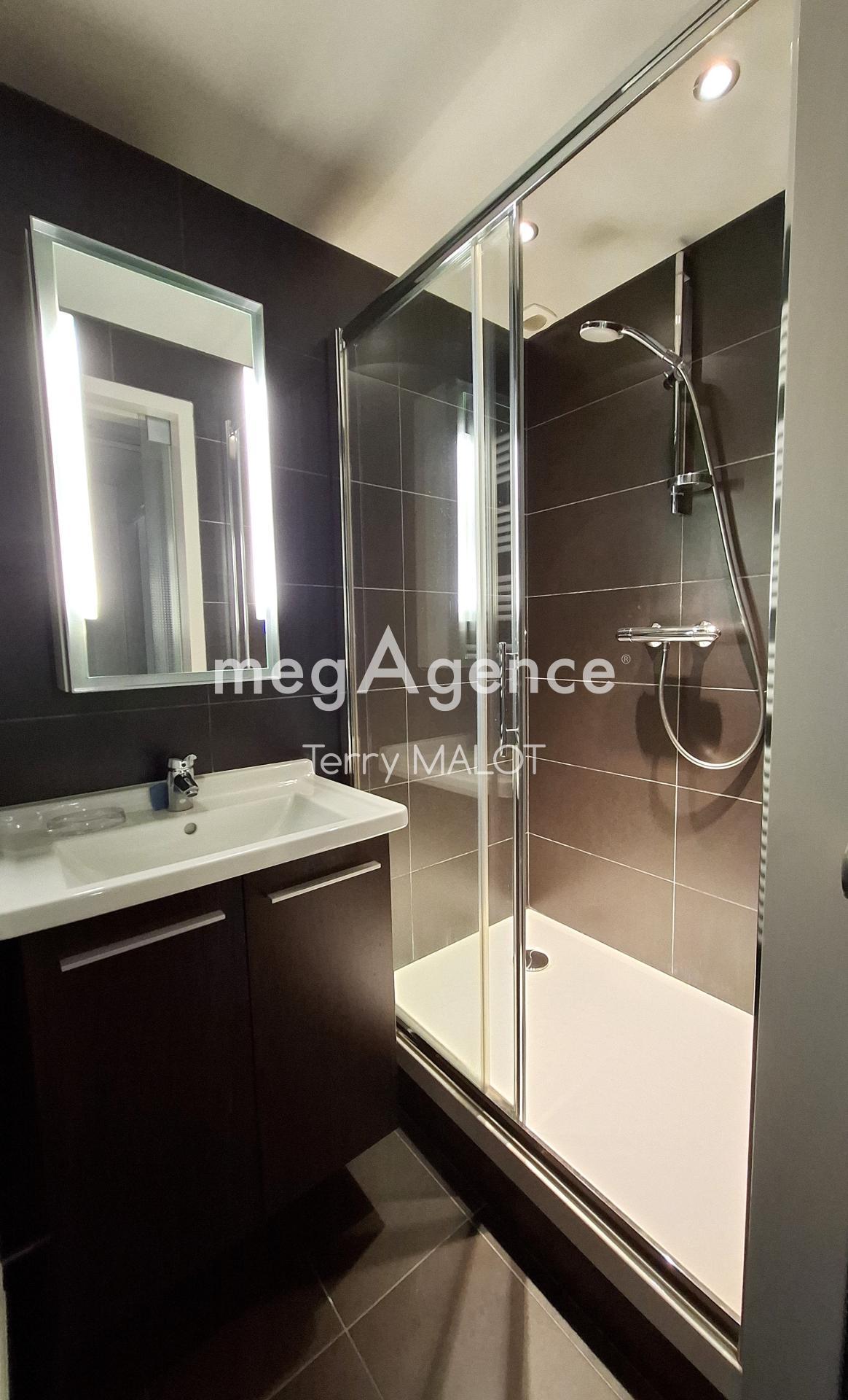 Miniature photo - 7 / 9