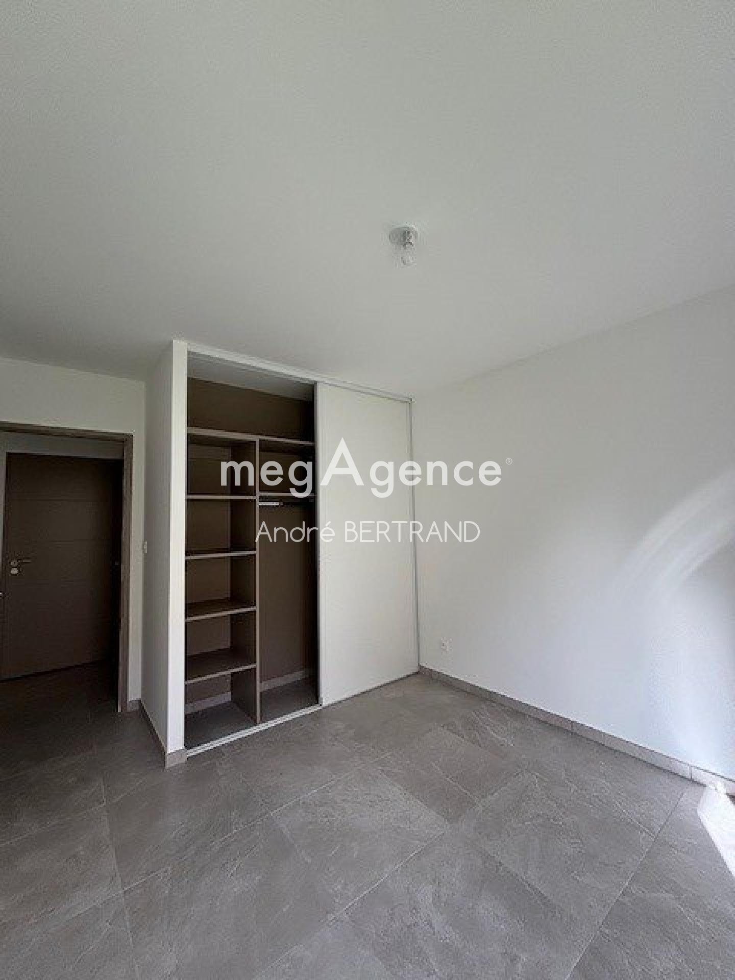 Miniature photo - 7 / 7