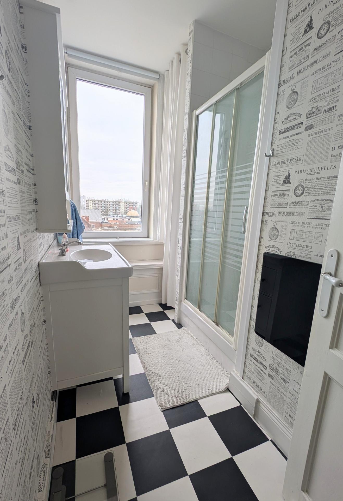 Miniature photo - 7 / 7