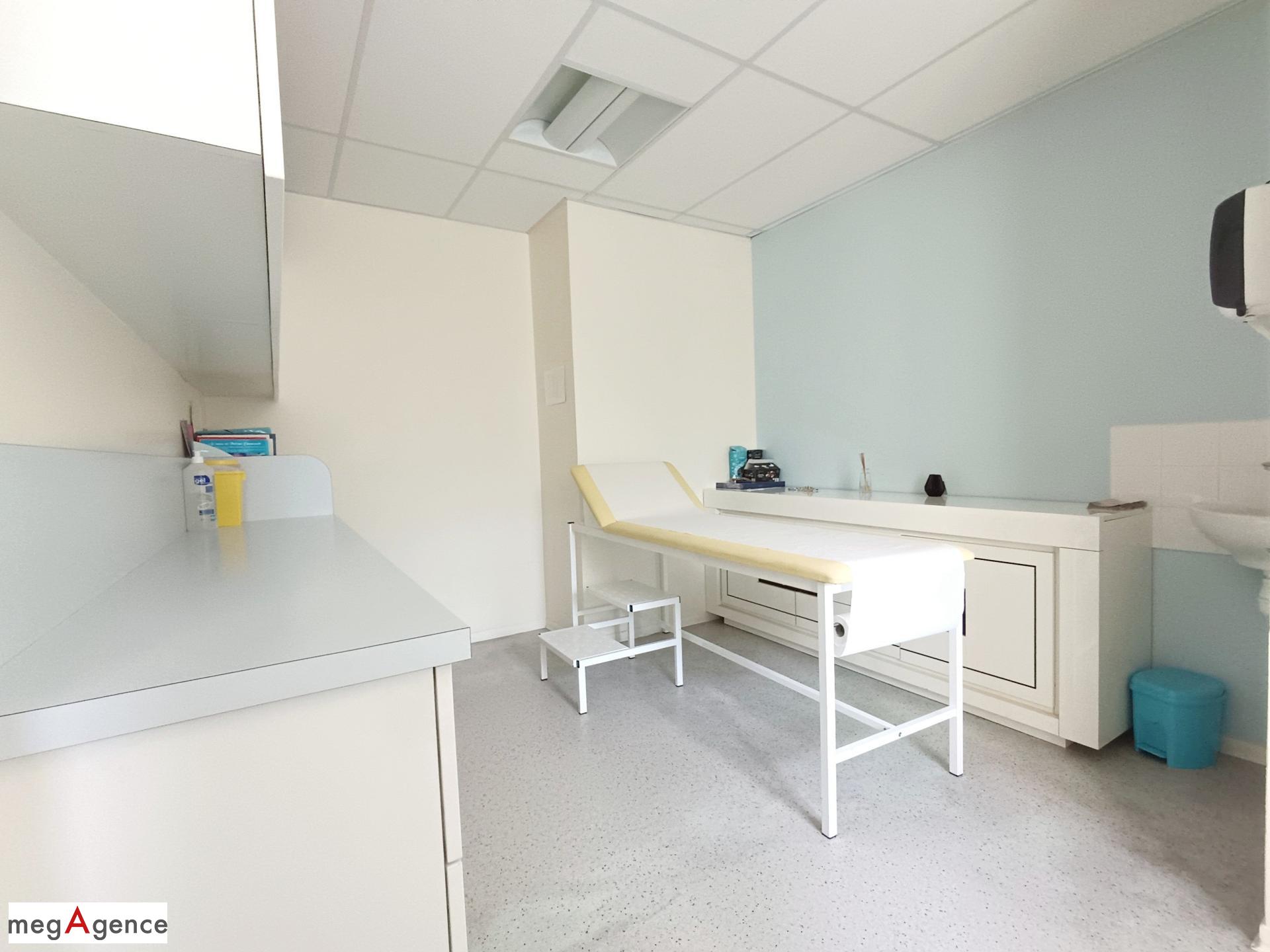 Miniature photo - 2 / 12