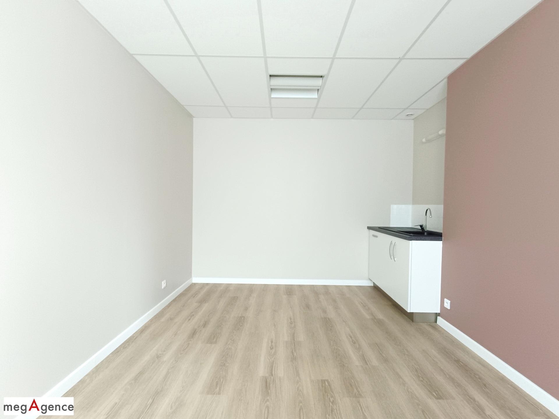 Miniature photo - 3 / 12