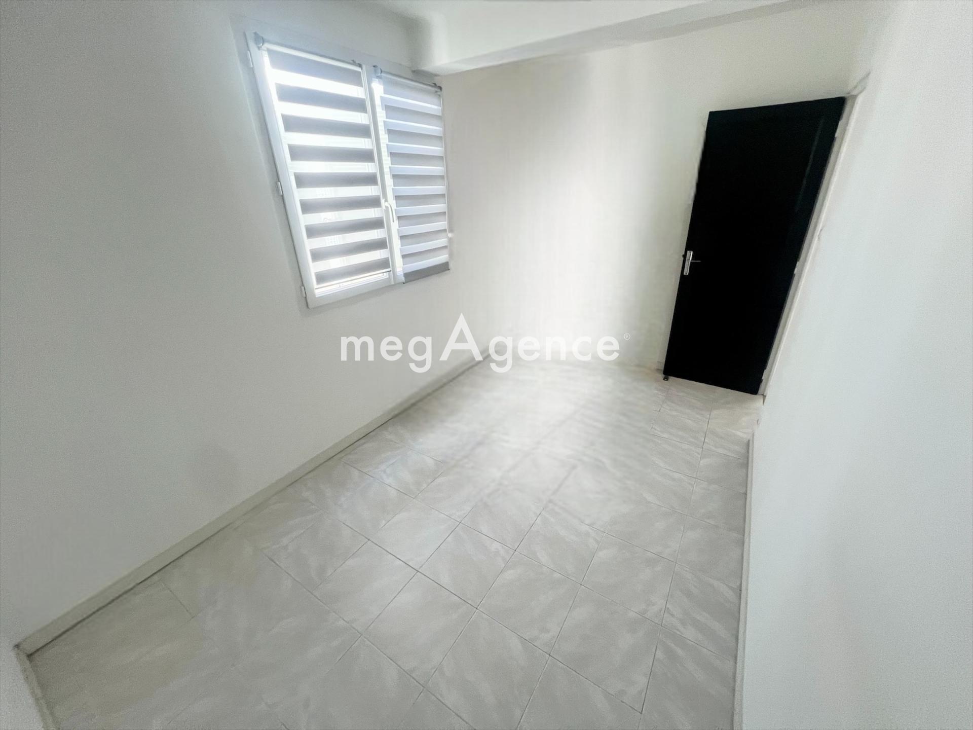 Miniature photo - 6 / 10