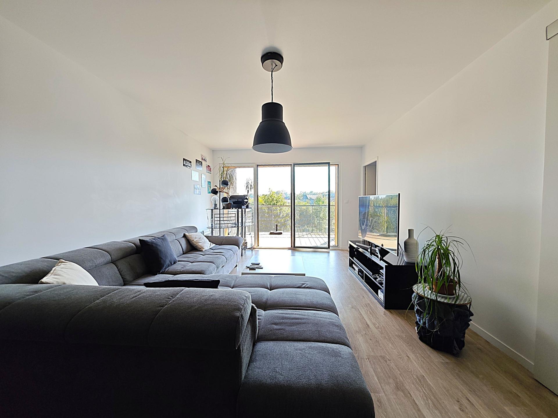 Miniature photo - 11 / 16