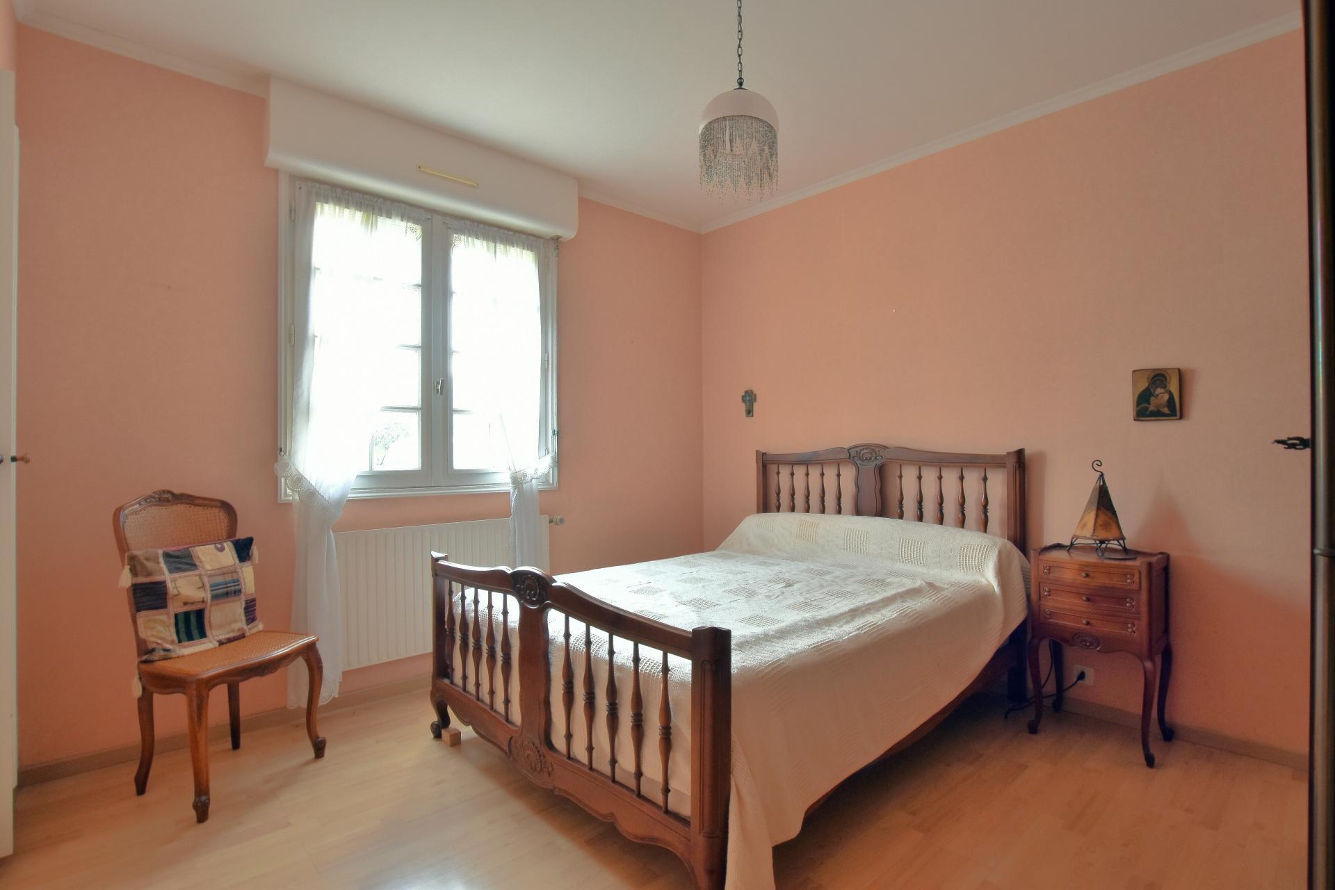 Miniature photo - 6 / 10