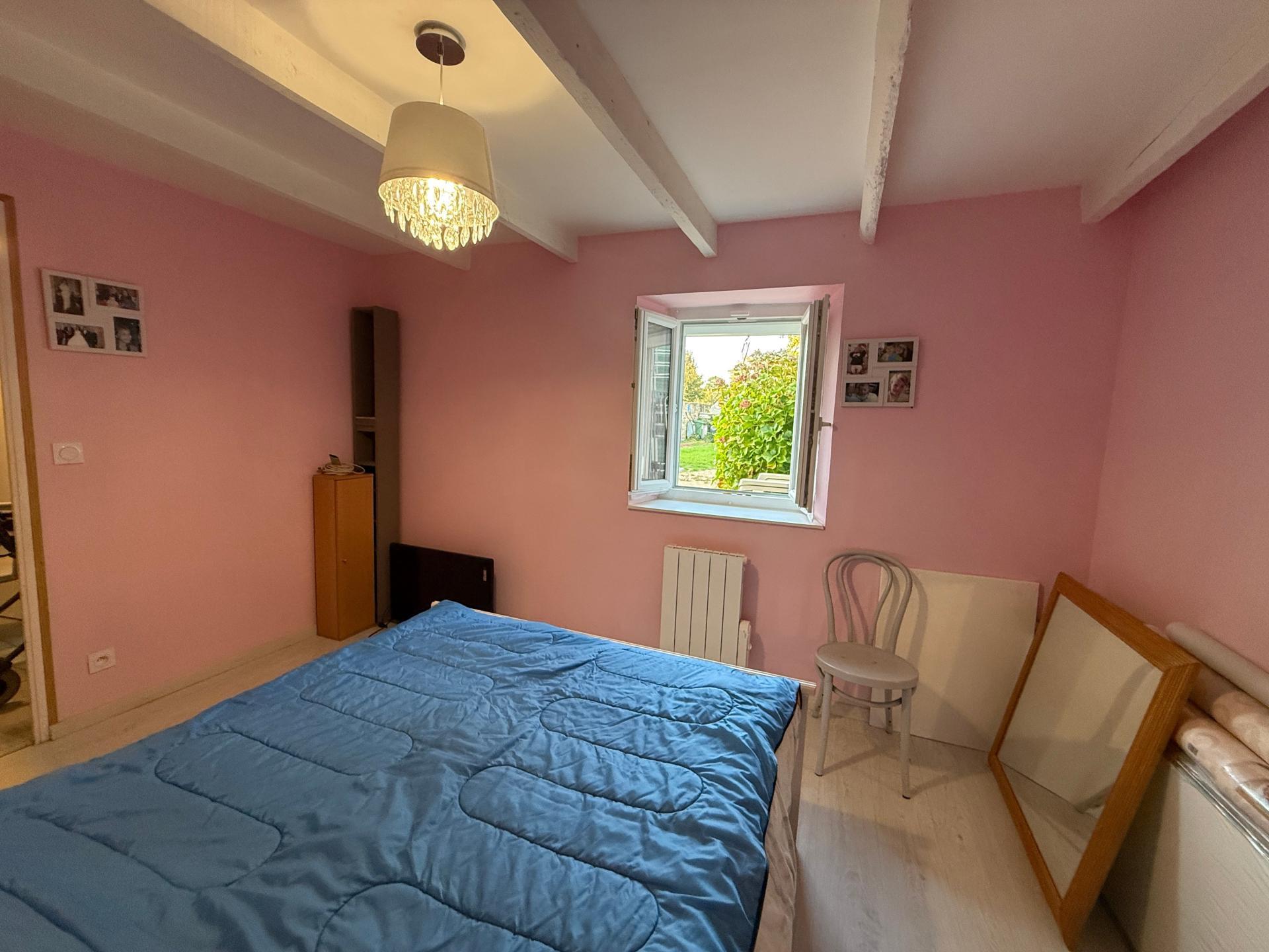 Miniature photo - 12 / 16