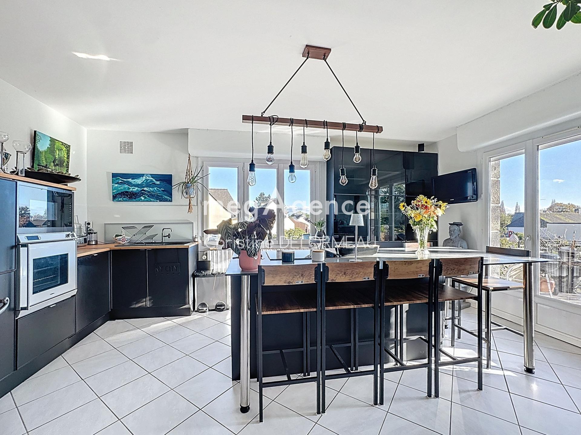 Miniature photo - 5 / 16