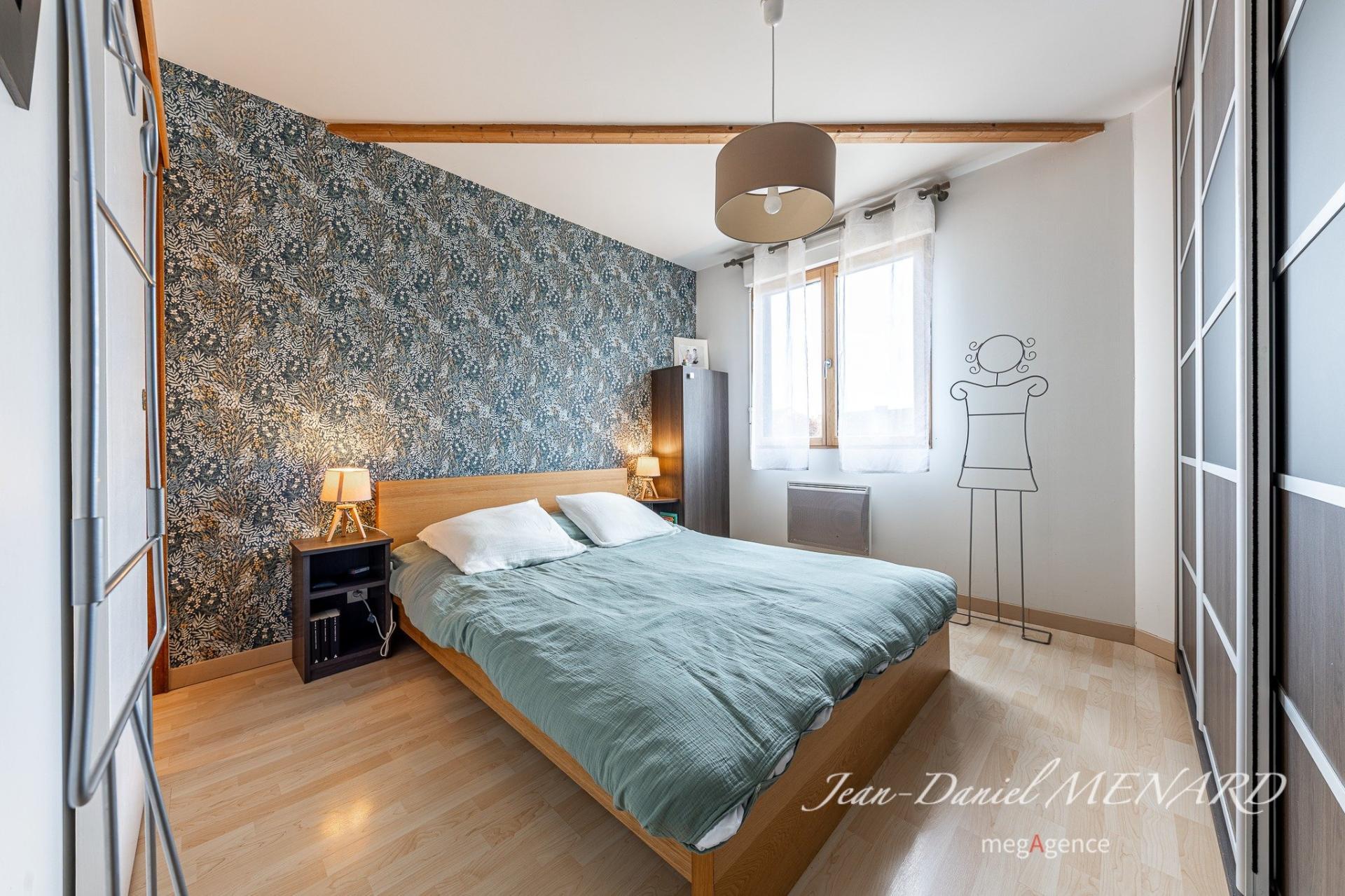 Miniature photo - 5 / 9