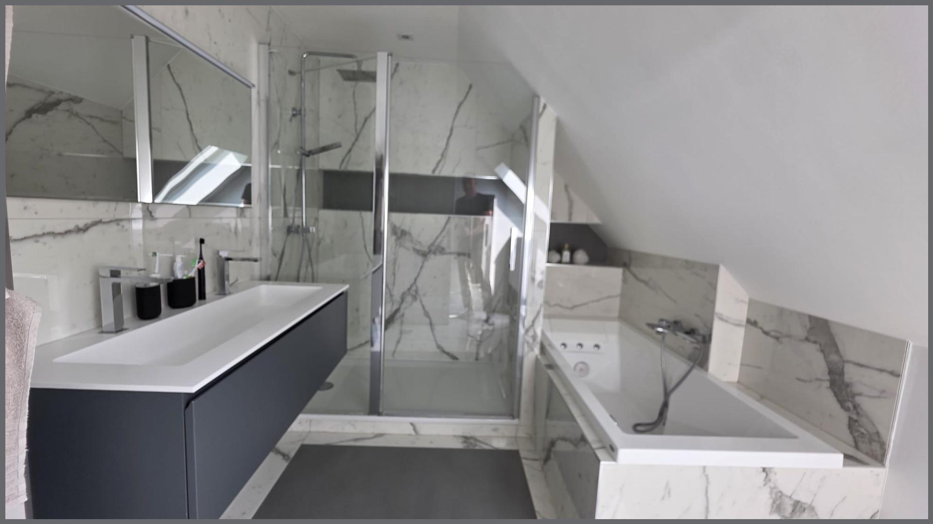 Miniature photo - 7 / 10