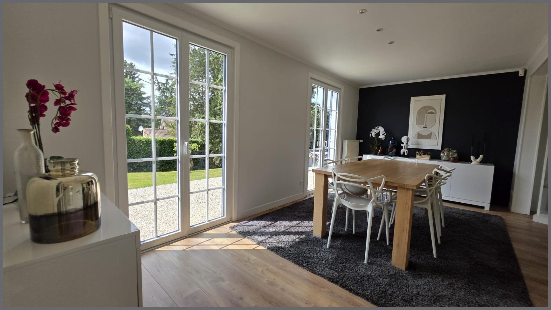 Miniature photo - 2 / 10