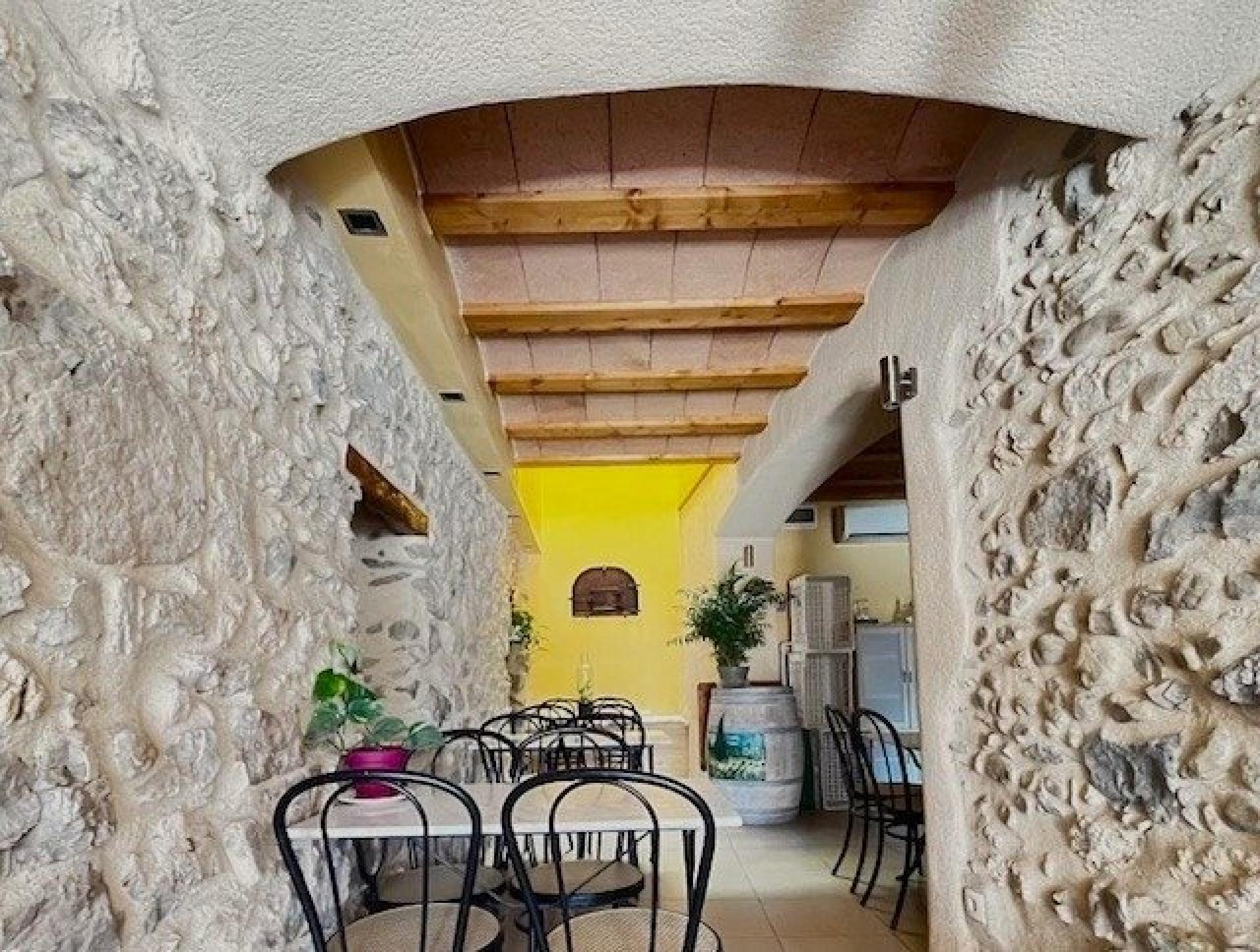 Miniature photo - 2 / 10