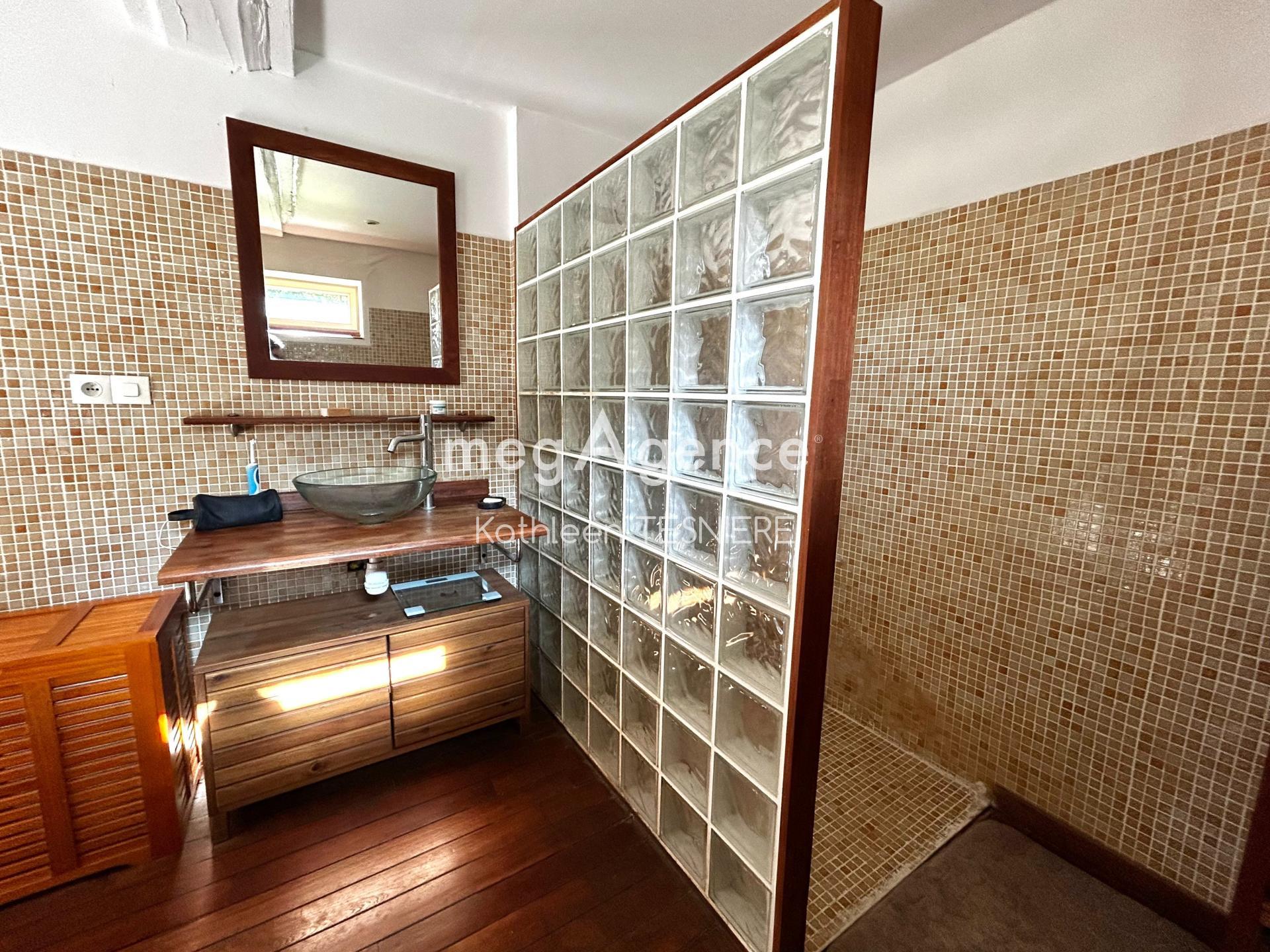 Miniature photo - 5 / 20