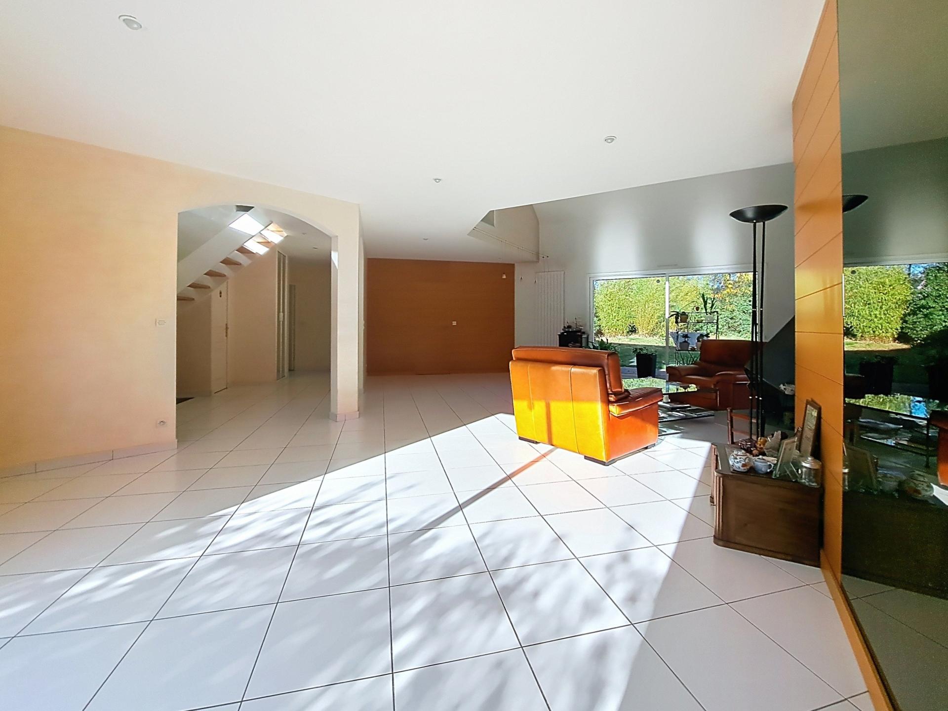 Miniature photo - 6 / 15