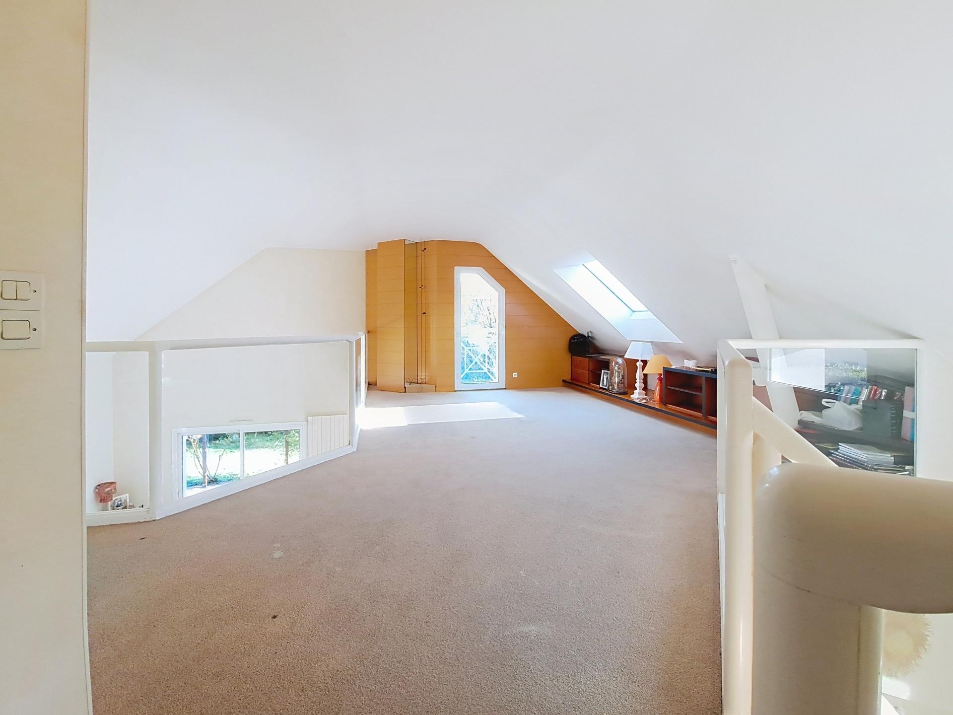 Miniature photo - 7 / 15