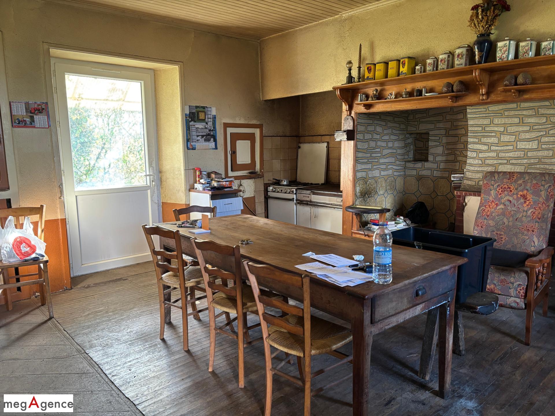 Miniature photo - 12 / 16