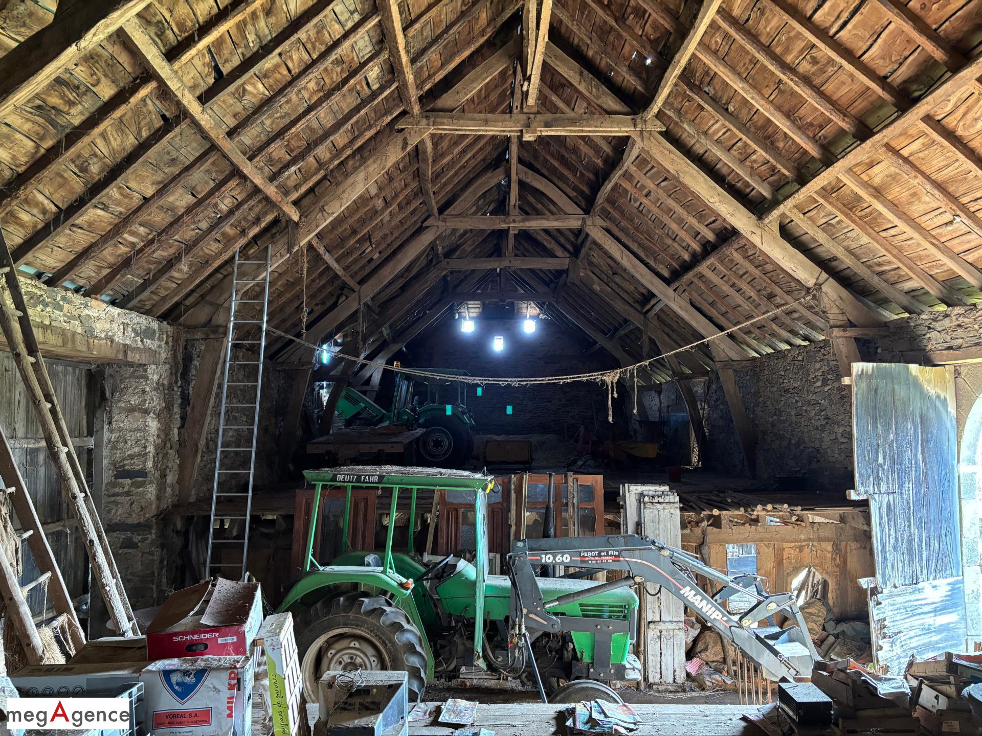 Miniature photo - 9 / 16