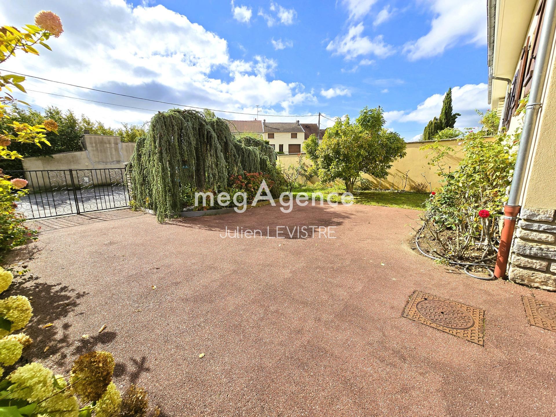 Miniature photo - 2 / 11