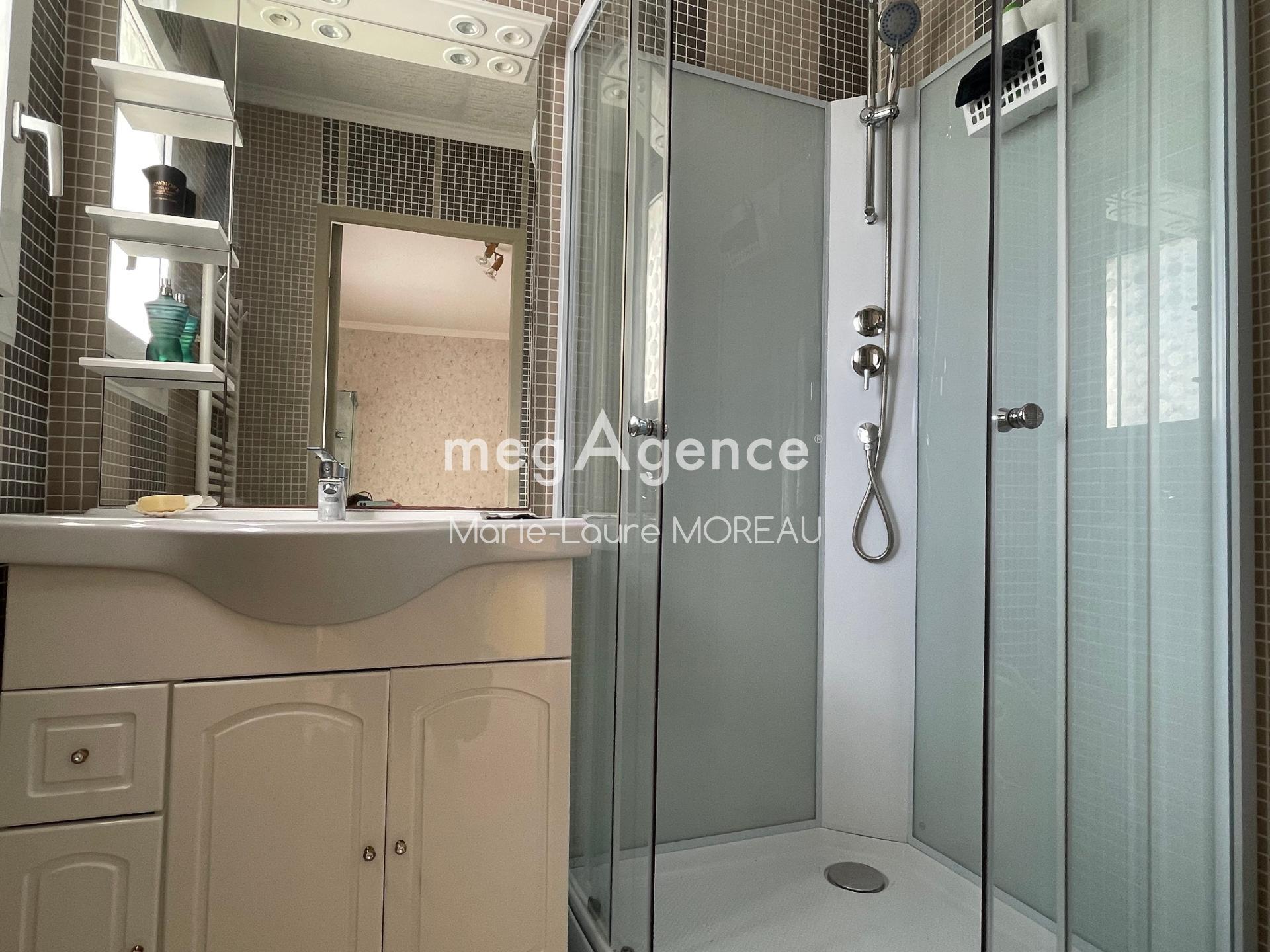 Miniature photo - 13 / 20