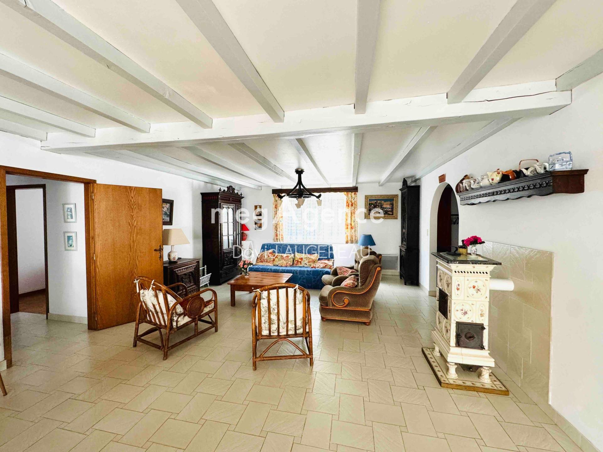 Miniature photo - 2 / 10