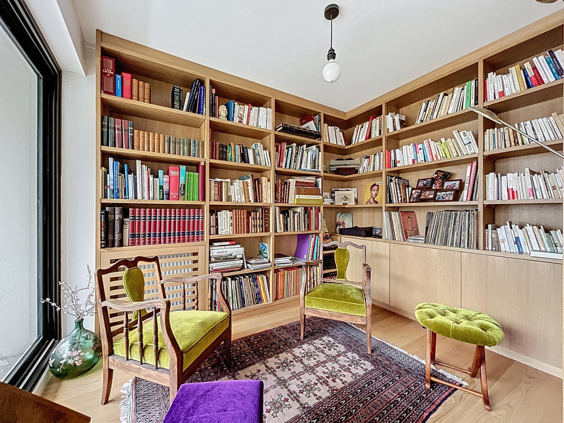 Miniature photo - 6 / 9