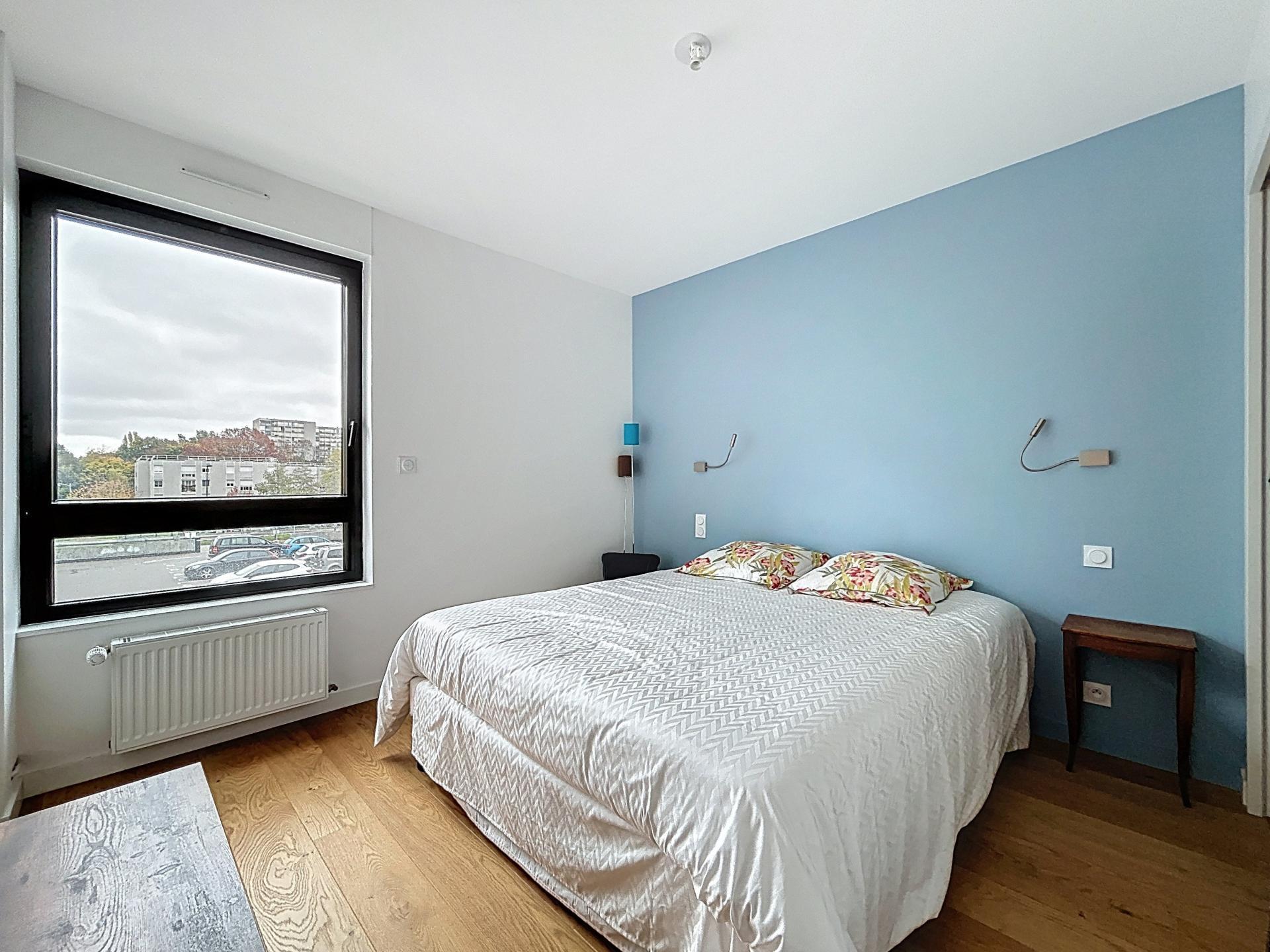 Miniature photo - 7 / 9