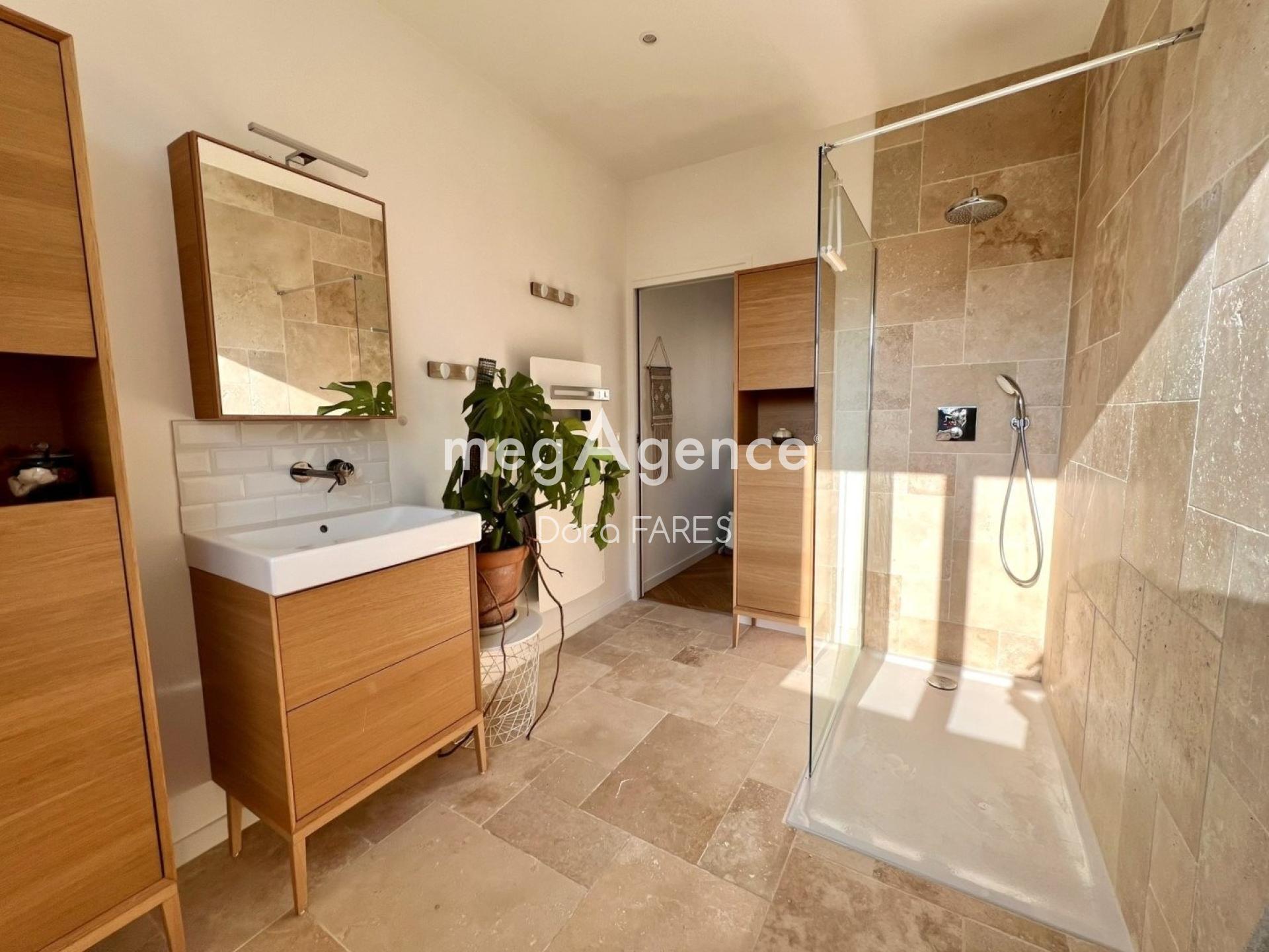 Miniature photo - 4 / 10