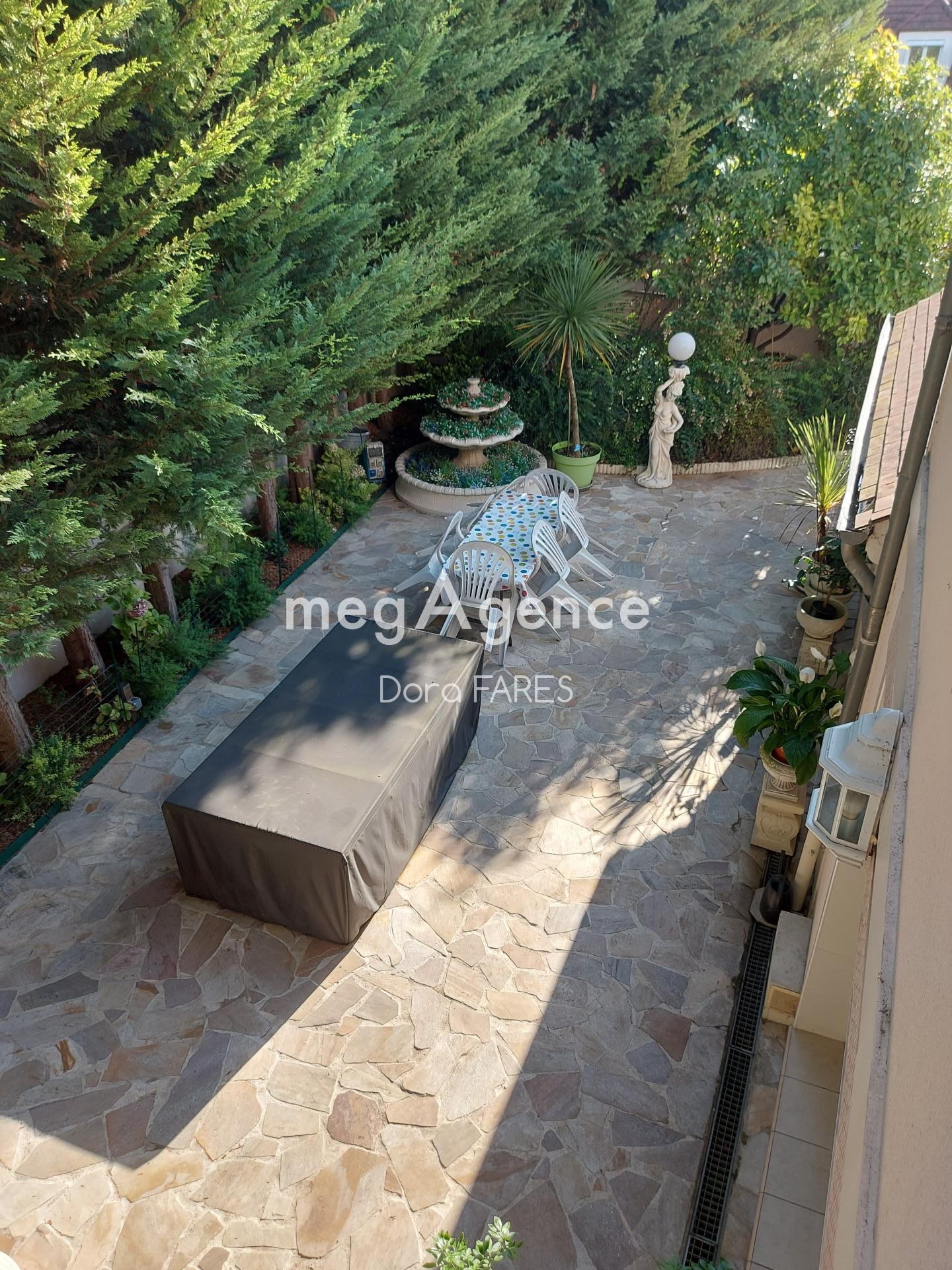 Miniature photo - 11 / 12