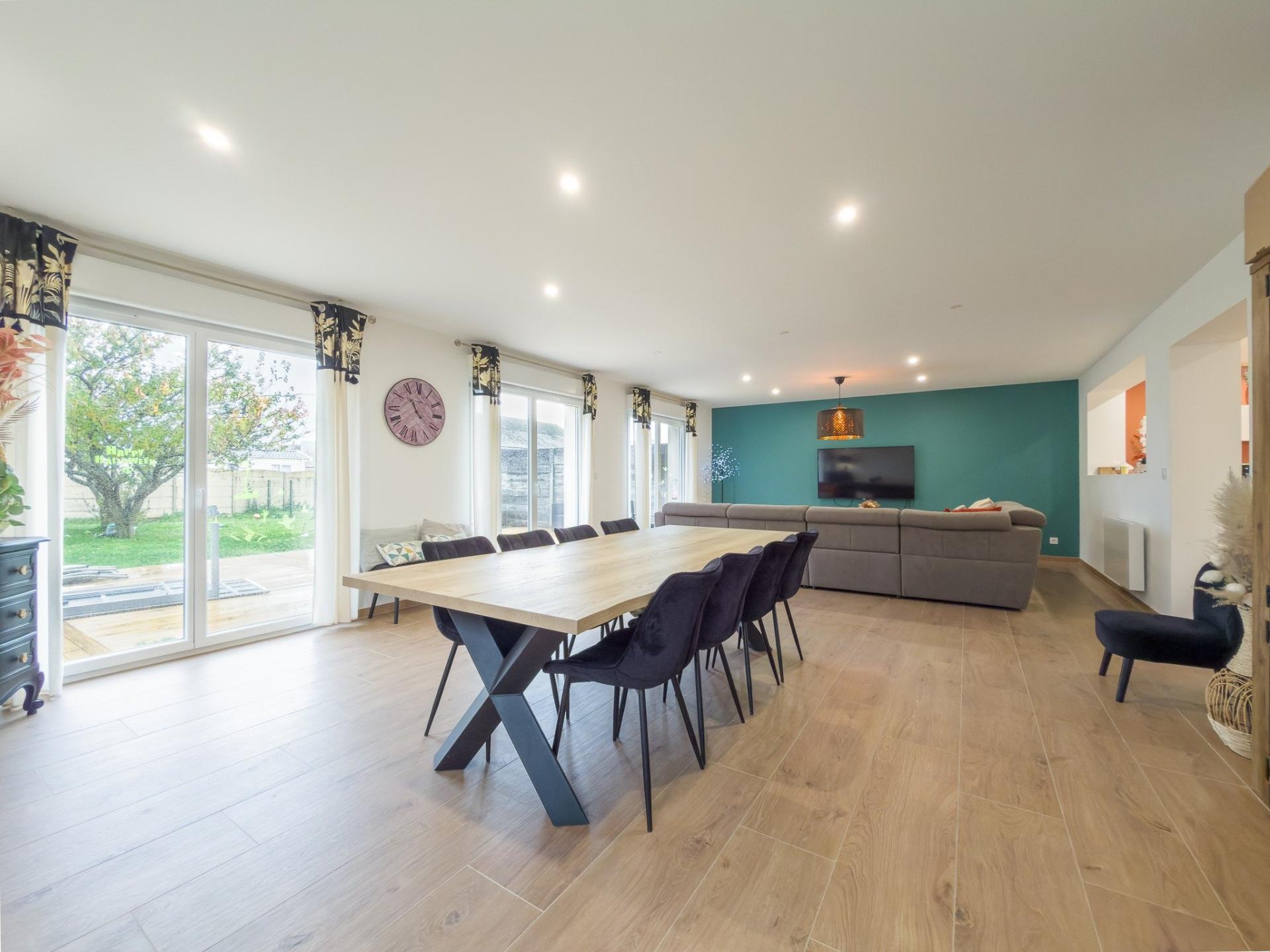 Miniature photo - 3 / 16