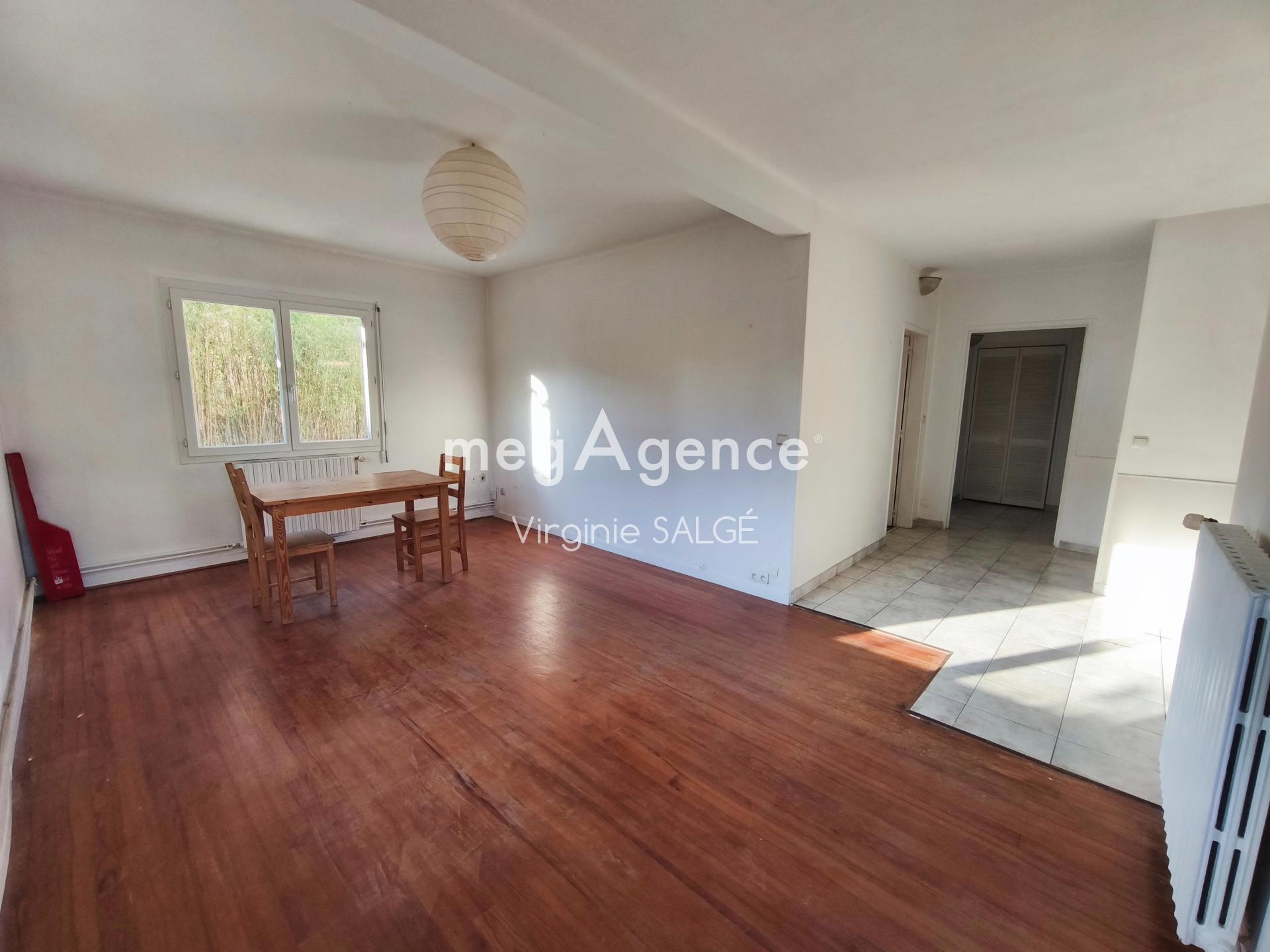 Miniature photo - 2 / 9