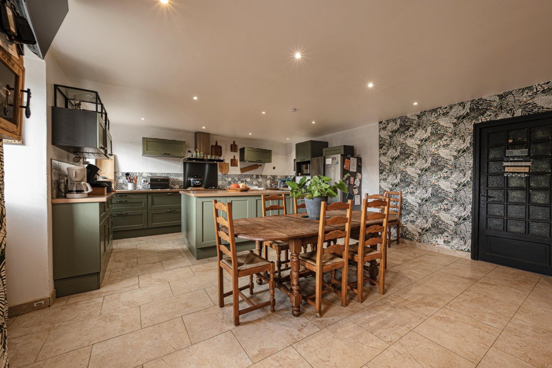 Miniature photo - 4 / 11