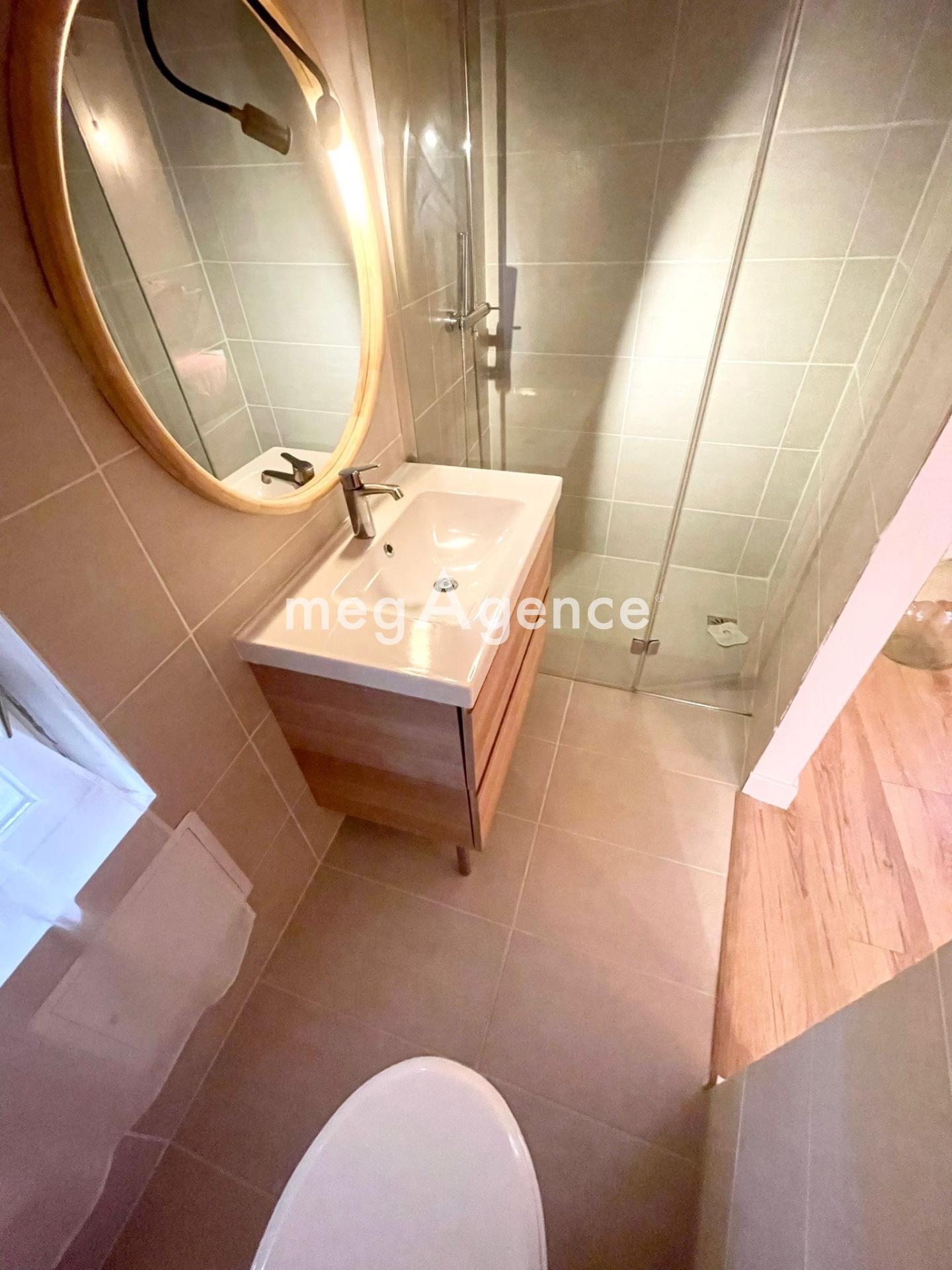 Miniature photo - 16 / 16