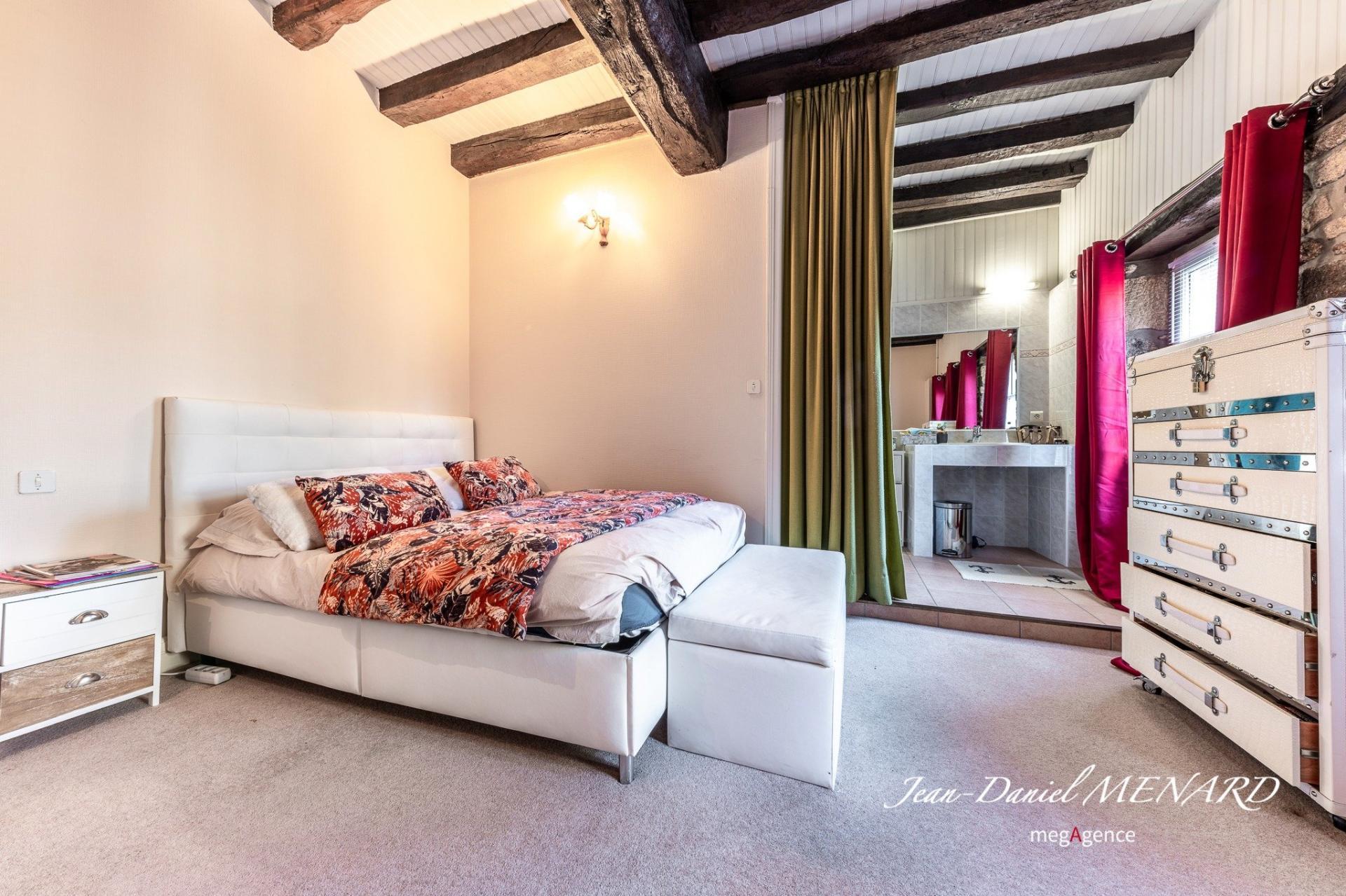 Miniature photo - 5 / 10