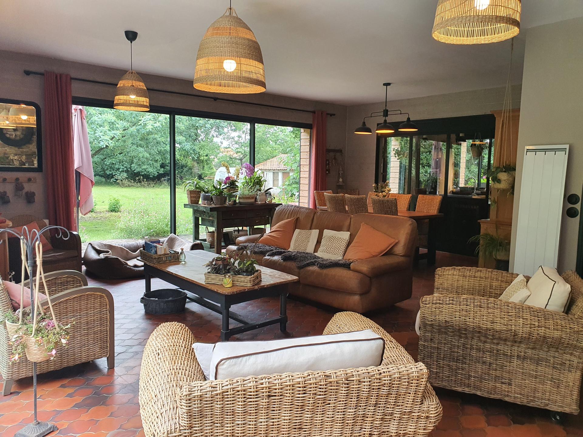 Miniature photo - 3 / 8