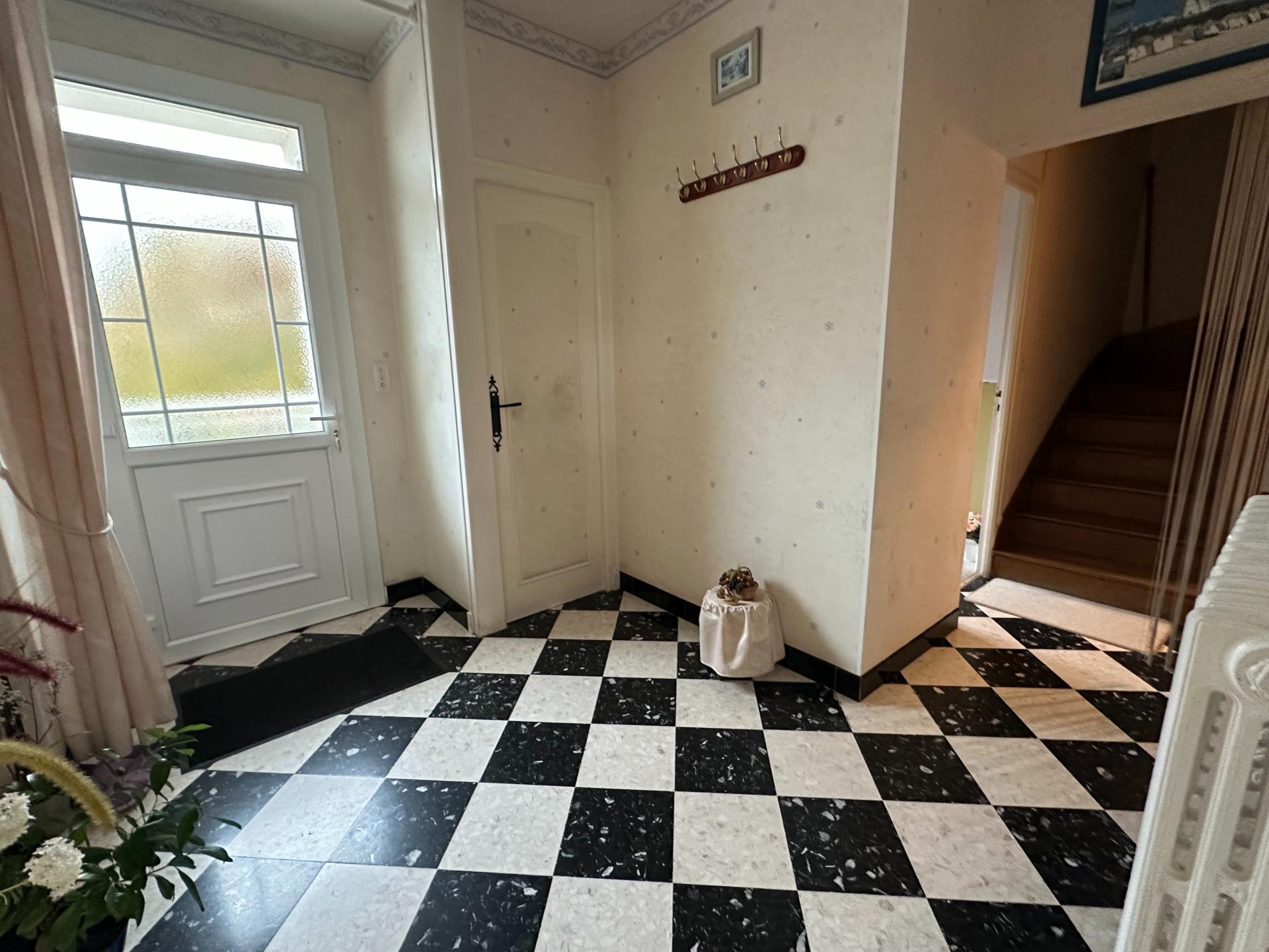 Miniature photo - 2 / 13