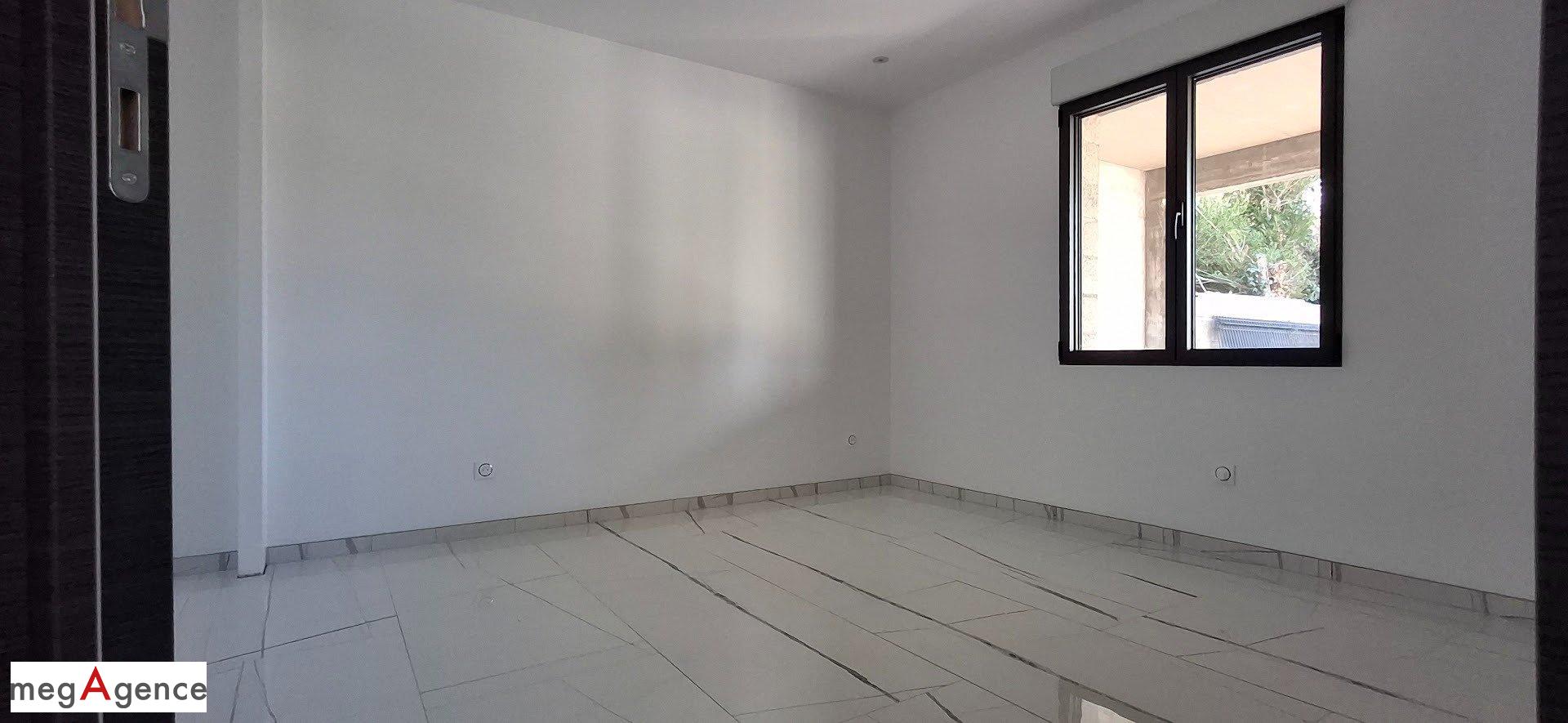 Miniature photo - 8 / 14