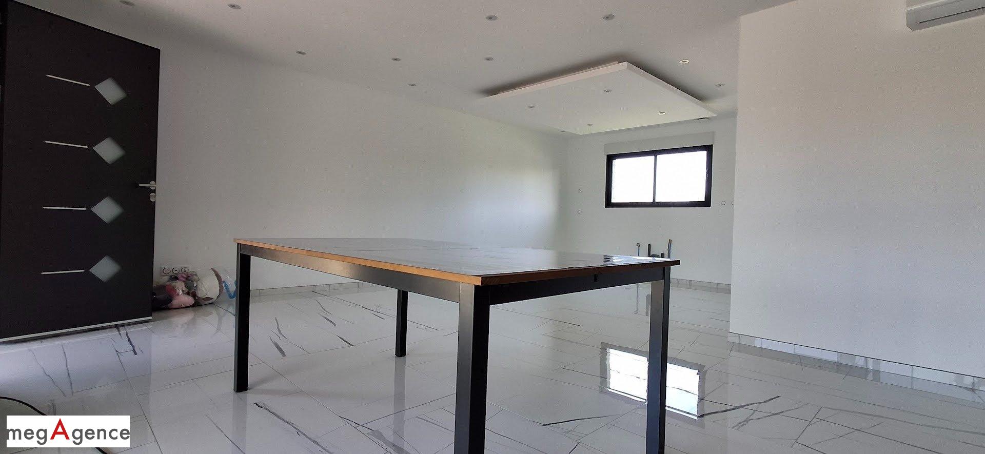 Miniature photo - 7 / 14