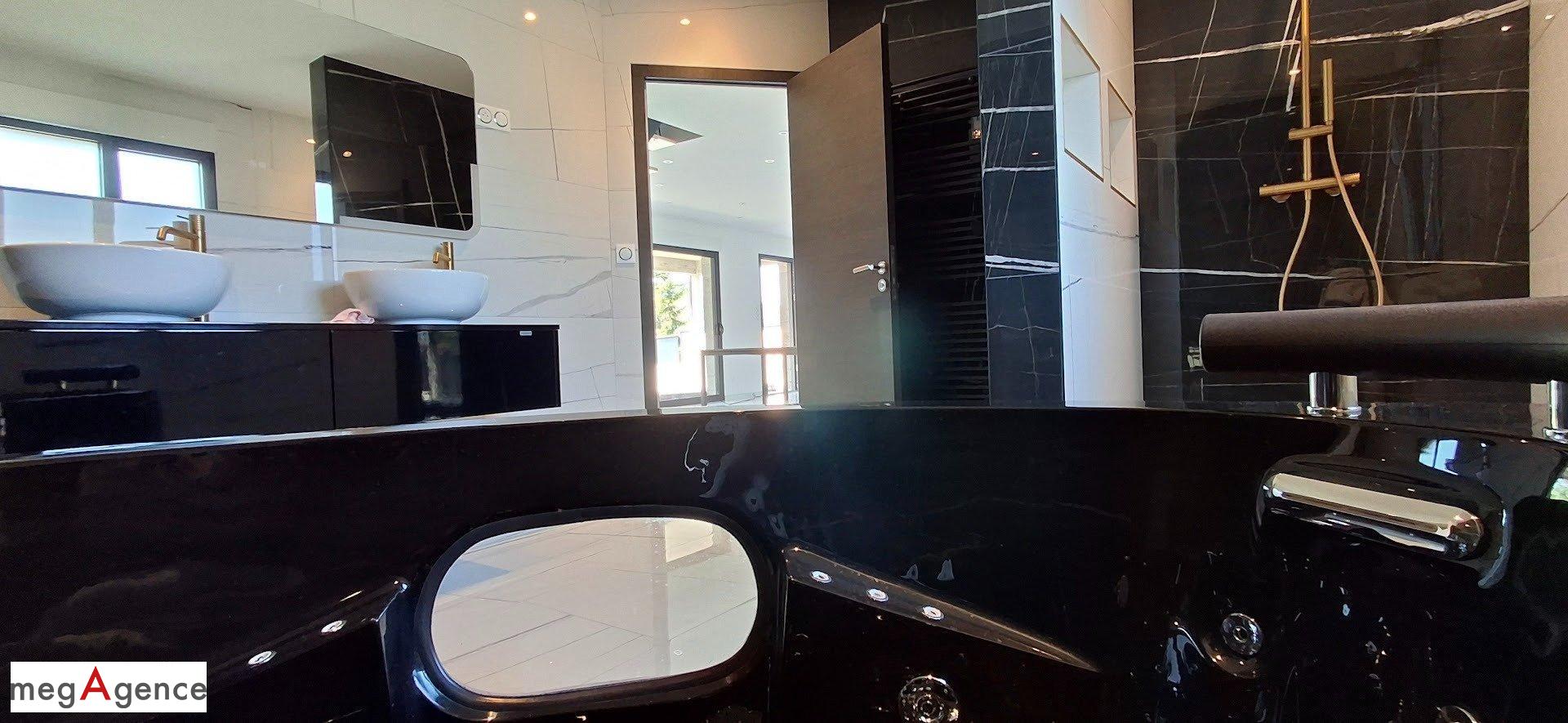 Miniature photo - 10 / 14