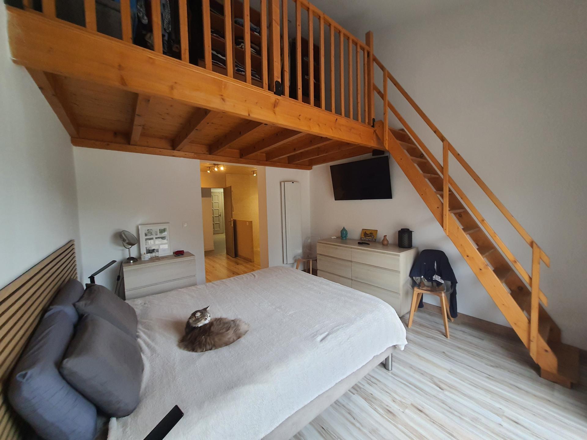 Miniature photo - 6 / 20