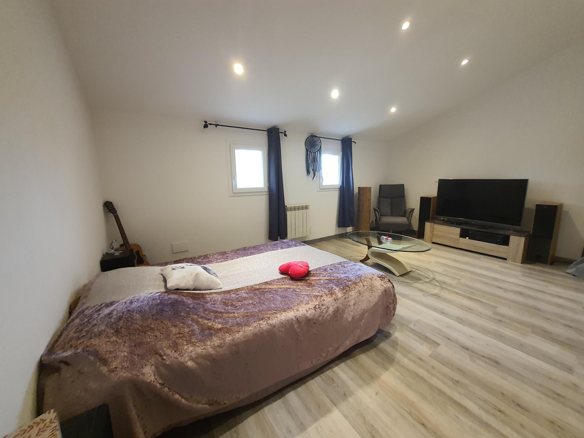 Miniature photo - 16 / 20