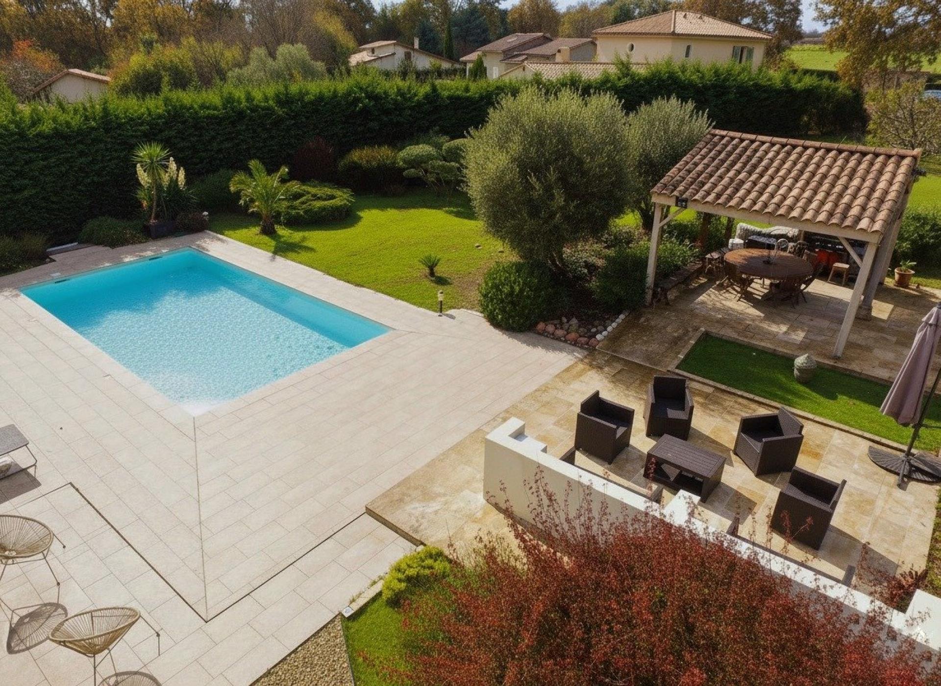 Miniature photo - 20 / 20