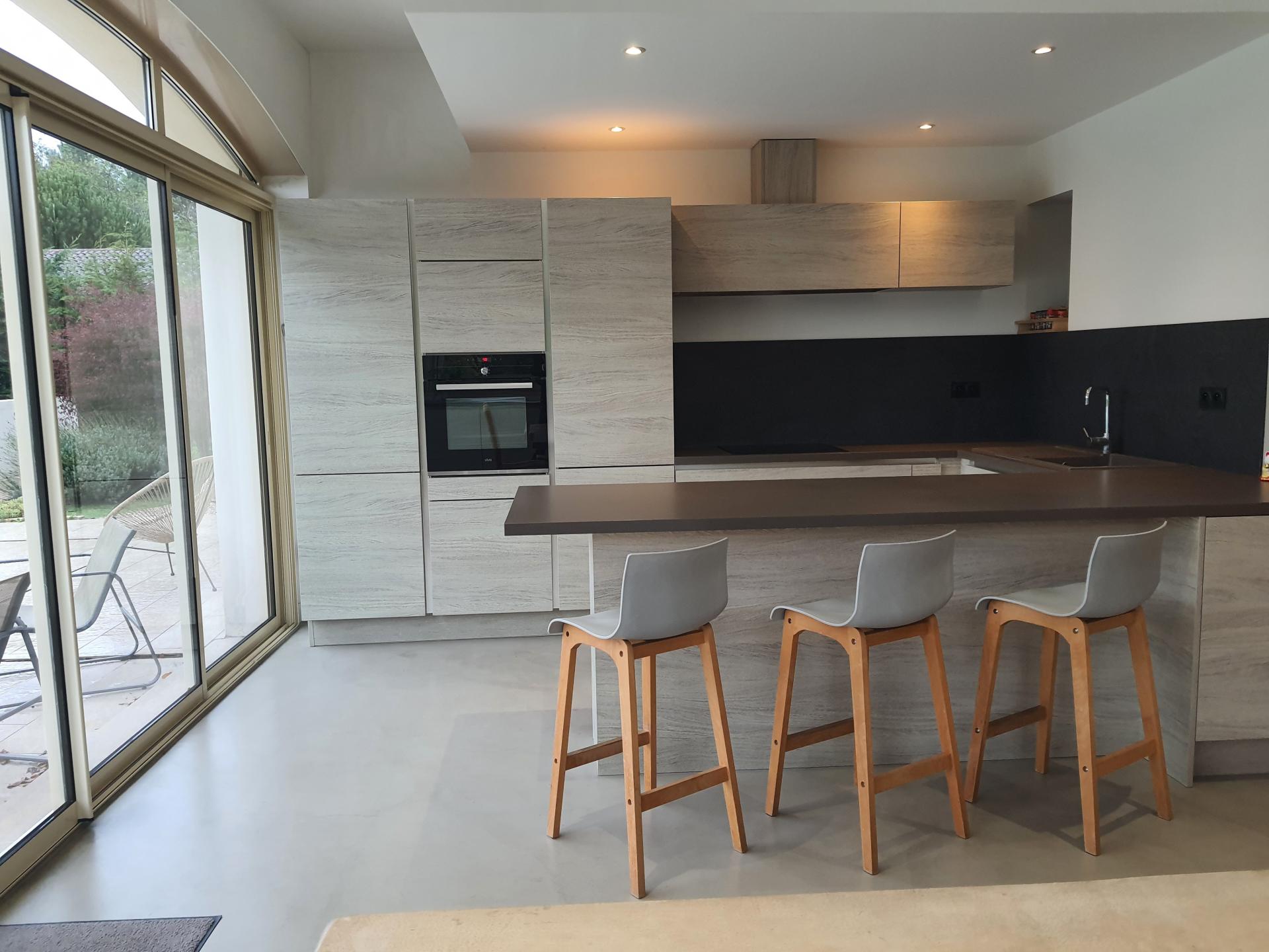 Miniature photo - 2 / 20