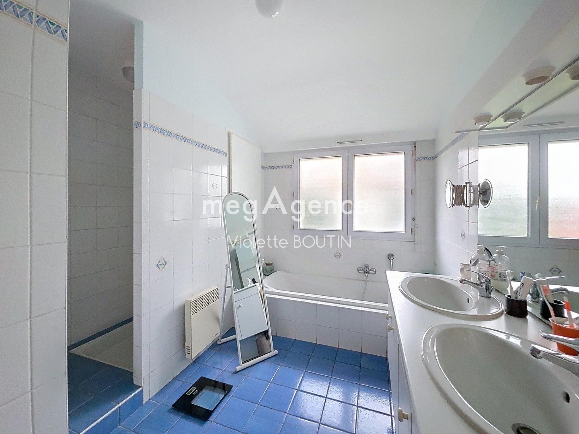 Miniature photo - 10 / 11